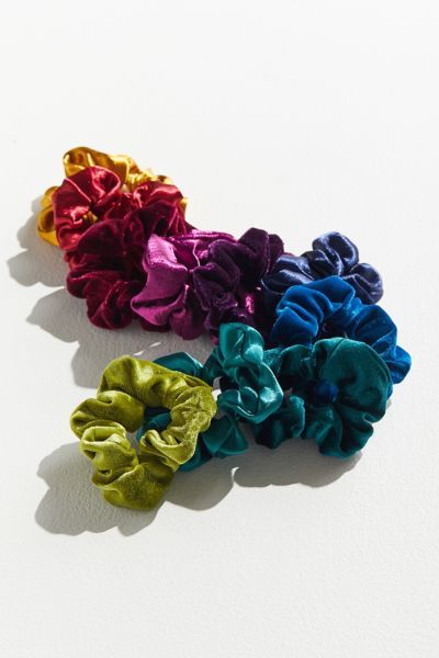 Perfect 10 Scrunchie Set - Purple at Urban Outfitters | Urban Outfitters (US and RoW)