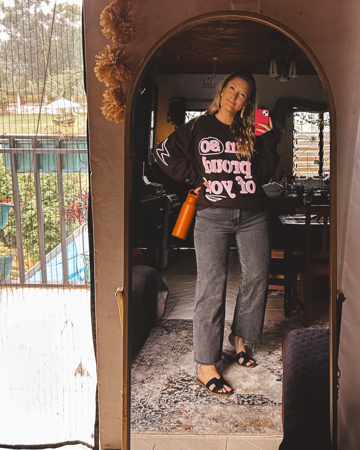 Obsessed with this “I’m so proud of you” sweatshirt + so are my kiddos! They get the biggest smiles when they read it 🩷

#LTKTravel #LTKFamily #LTKBacktoSchool