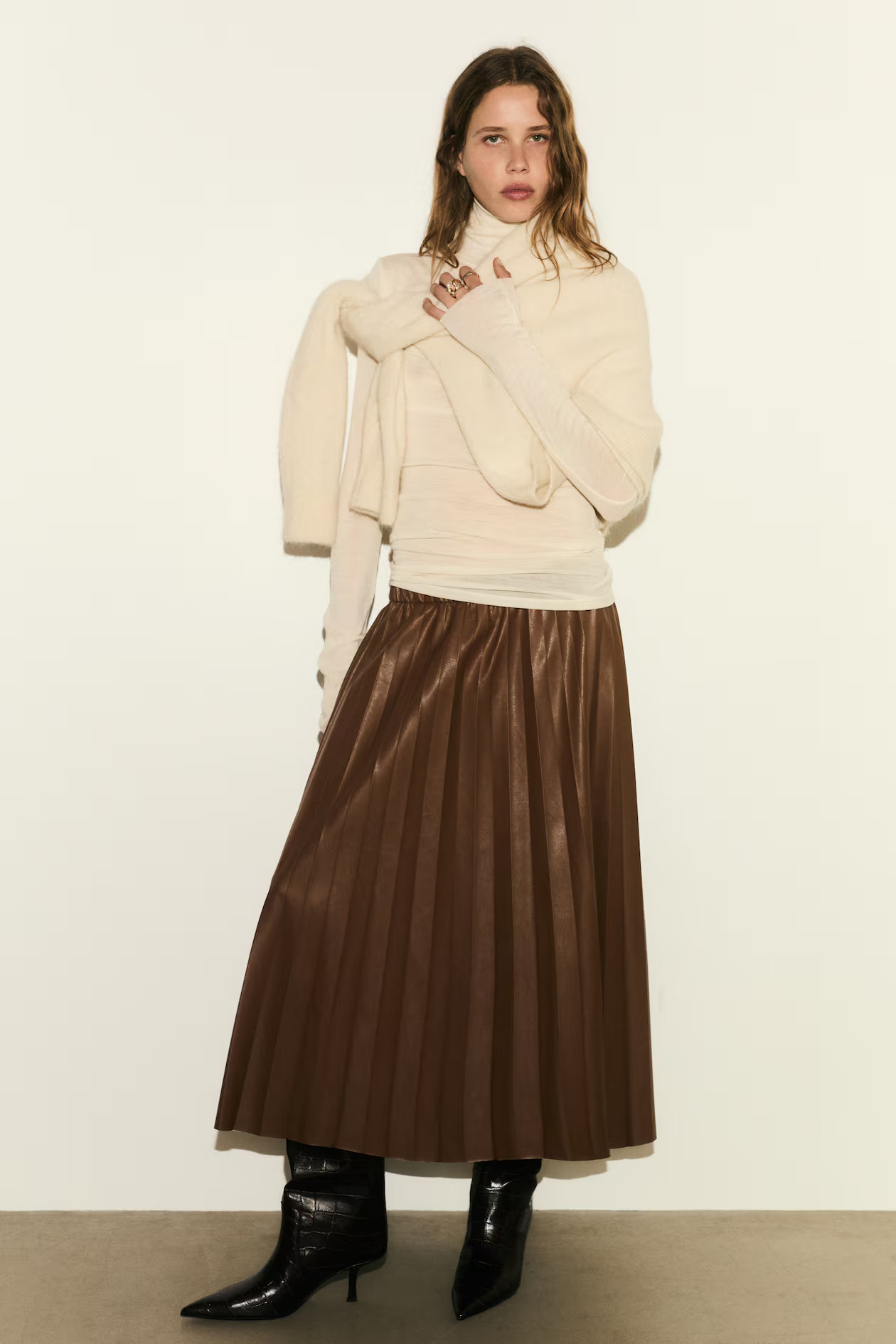 Coated Plissé Skirt | H&M (US + CA)