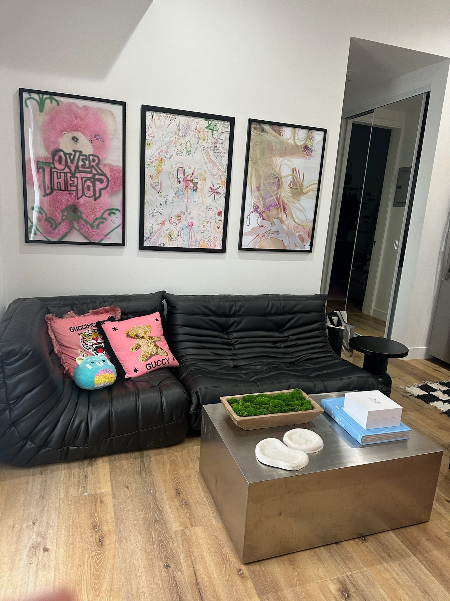 Home decor inspo🫡

Home decor, living room decor, interior design, maximalist home

#LTKHome #LTKStyleTip