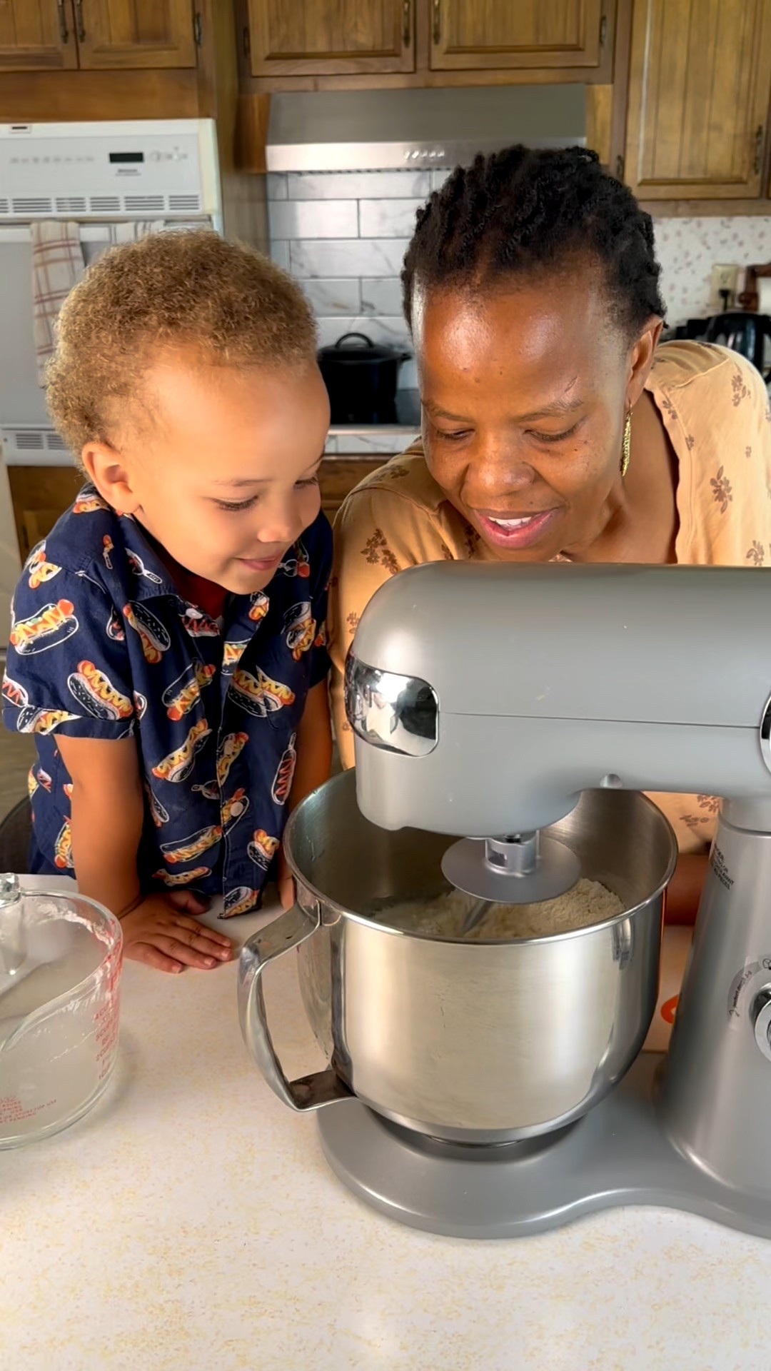 Standing mixer cuisinart 

#LTKGiftGuide #LTKHoliday #LTKHome