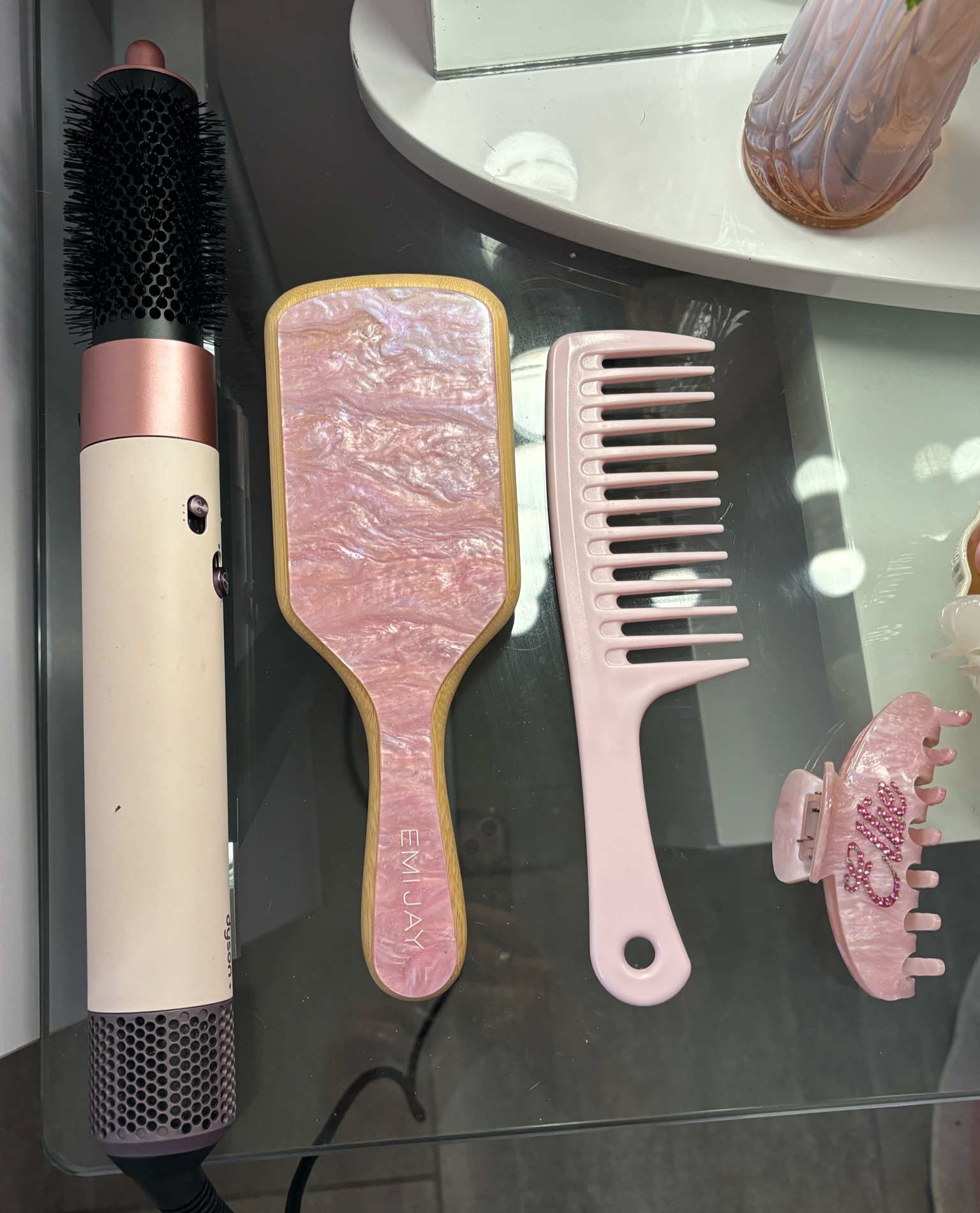 hair must haves🎀🪮

#LTKU #LTKBeauty #LTKHome