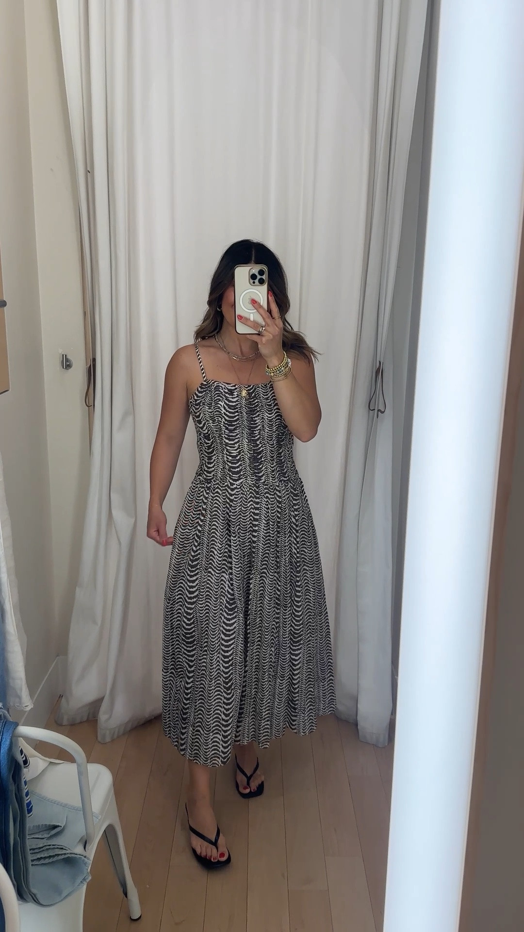 Take 20% off this stunning @Madewell dress with code LTK20 ✨👏🏼
It runs tts, order your regular size
Dress size xs

#LTKootd #LTKxMadewell #LTKSaleAlert