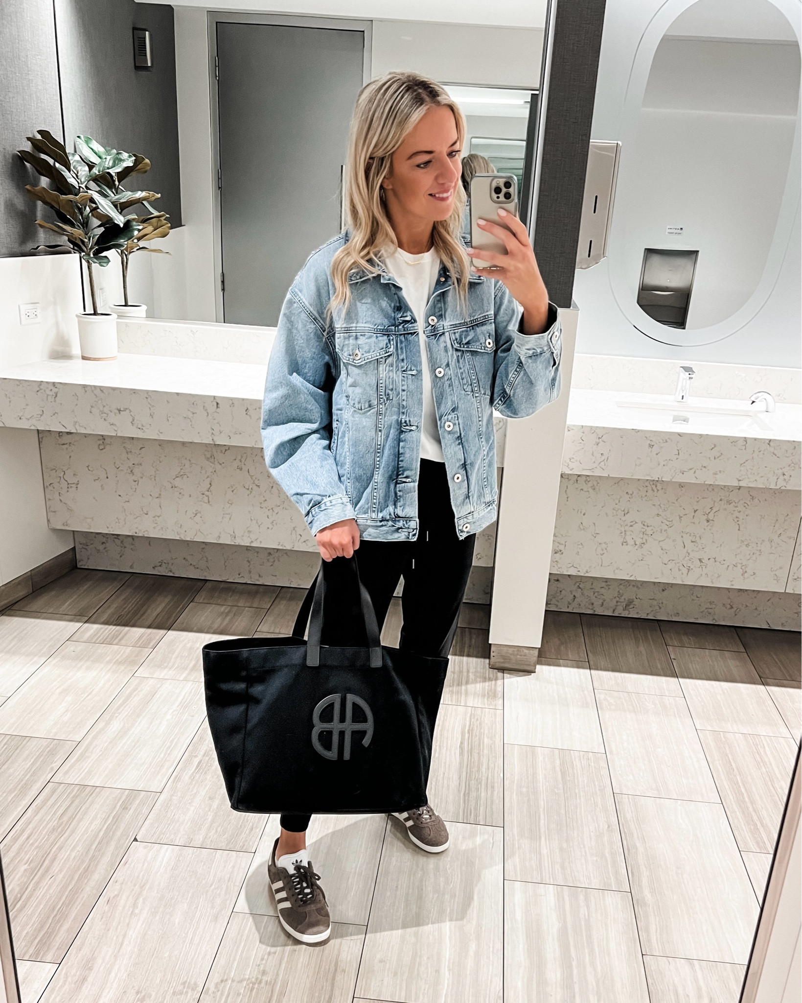 Travel outfit for LTK Con 2024 

#LTKStyleTip #LTKTravel #LTKCon