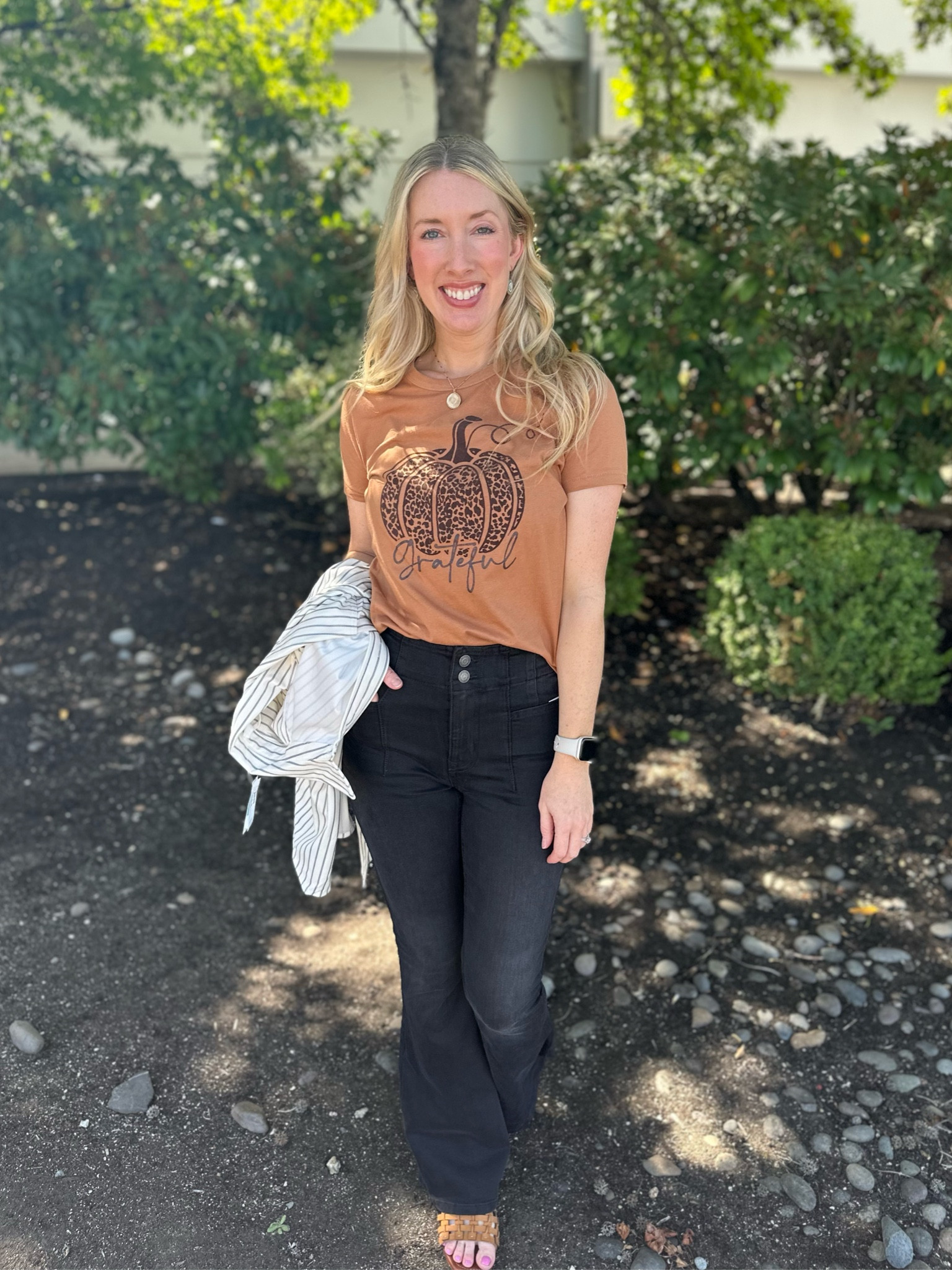 Grateful 🍁✨ <for Fall fashion> 😜

#LTKFallSale #LTKFindsUnder50