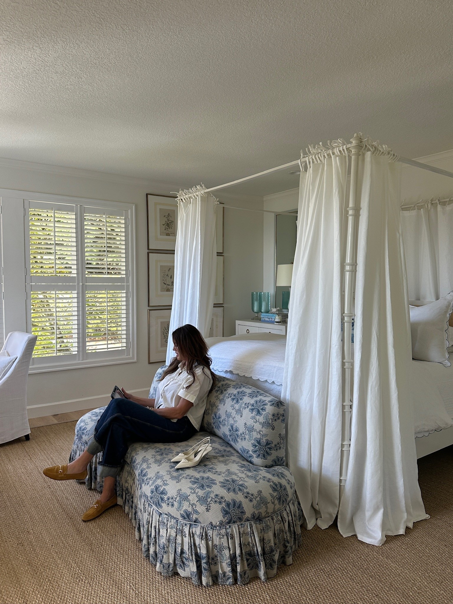 Photo shoot day outfit details!

#LTKFallSale #LTKStyleTip #LTKSeasonal