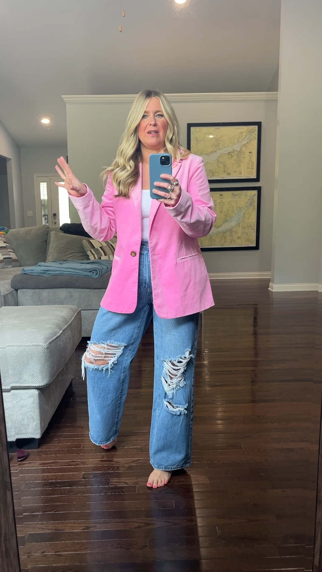 This jacket is EVERYTHING 💗

#LTKSaleAlert #LTKOver40 #LTKSeasonal