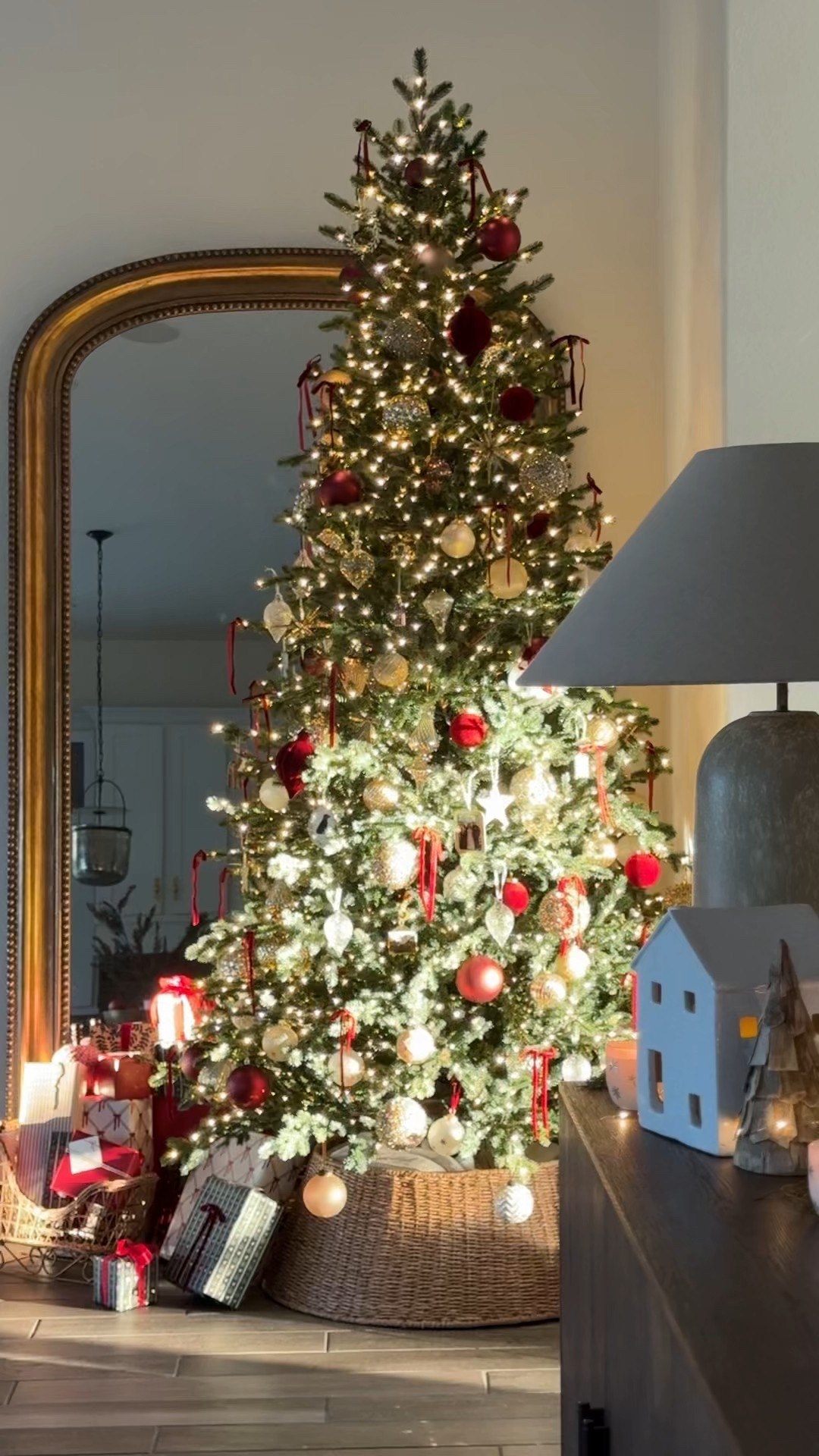 Living room Christmas tree glow ✨❤️ 

#LTKHome #LTKGiftGuide #LTKHoliday