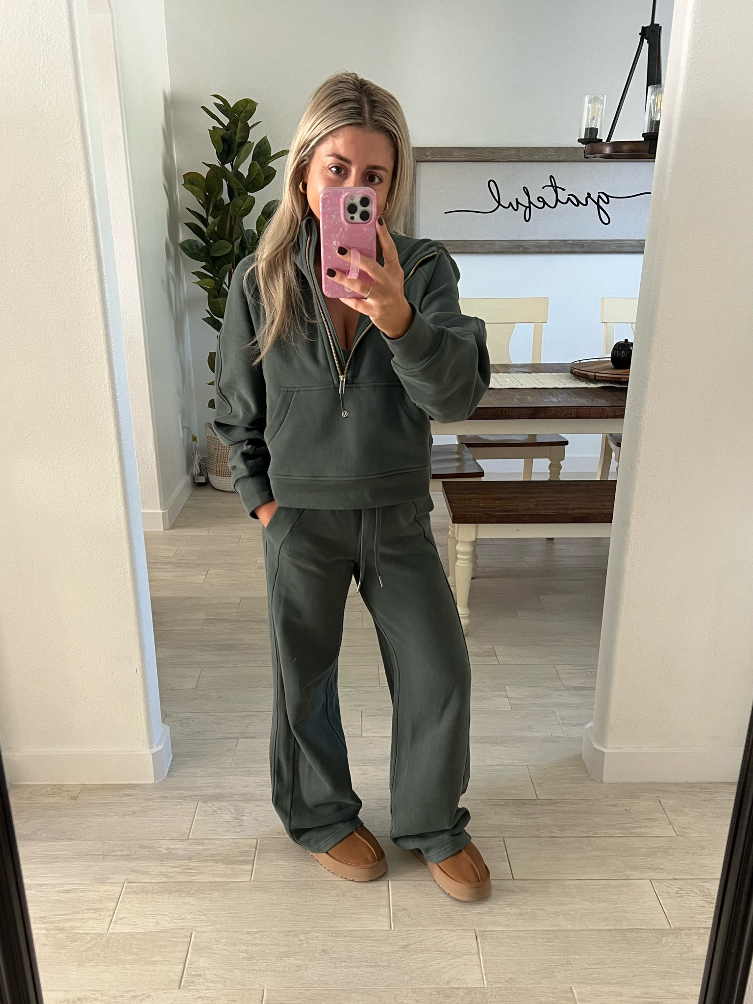 Lululemon set 
Matching sets 
Scuba hoodie xs
Wide leg pants size 2
Ugg tazz went up a size 

#LTKfindsunder50 #LTKshoecrush #LTKfindsunder100