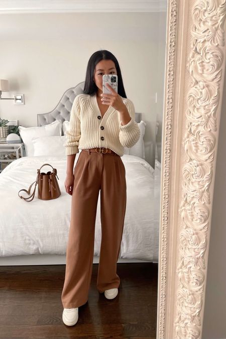 30% off Abercrombie + extra 15% off with code AFJEAN, love this cropped cardigan + wide leg pants outfit // how to style wide trousers with sneakers 

•Abercrombie wide leg trousers xs short. I sized up. 
•Everlane button up cardigan xxs -on sale!. Also Linked a $49 waffle cardigan I love 
•Everlane sneakers size 5 
•Edited Pieces belt xxs (avail on editedpieces.com) 
•Polene bag 

#petite

#LTKstyletip #LTKsalealert #LTKunder100