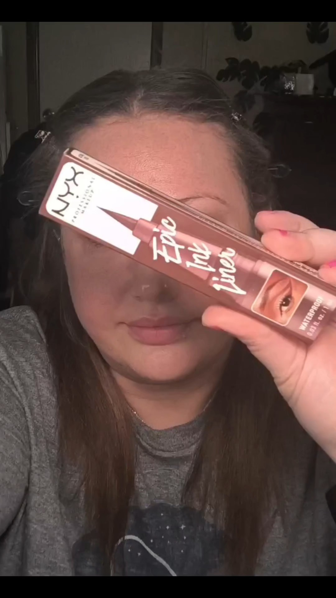 Light makeup

#LTKFindsUnder50 #LTKBeauty #LTKSaleAlert