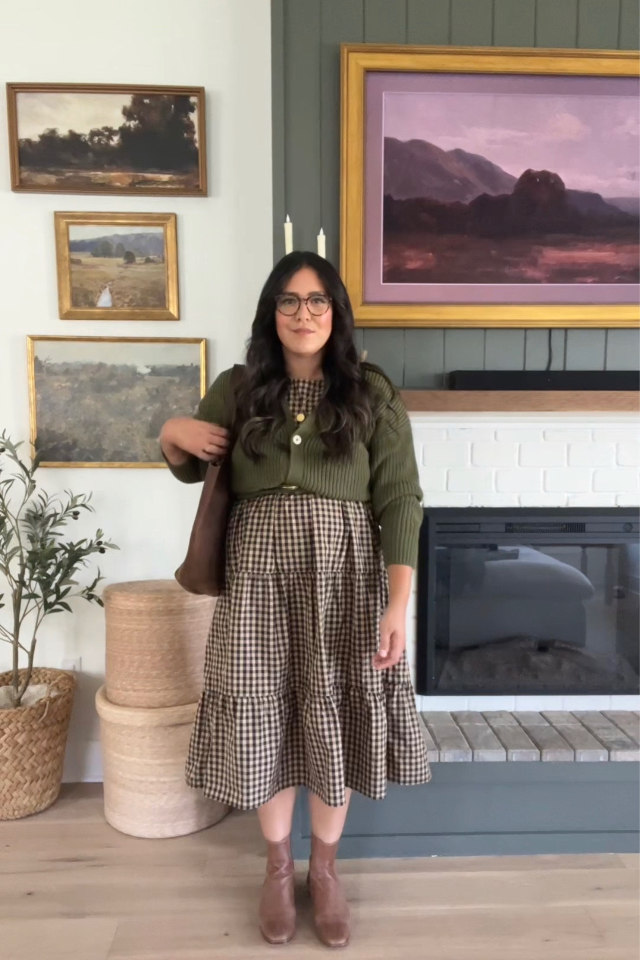 Tradlands 15% off with code CARLANATALIA15

#LTKstyletip #LTKmidsize