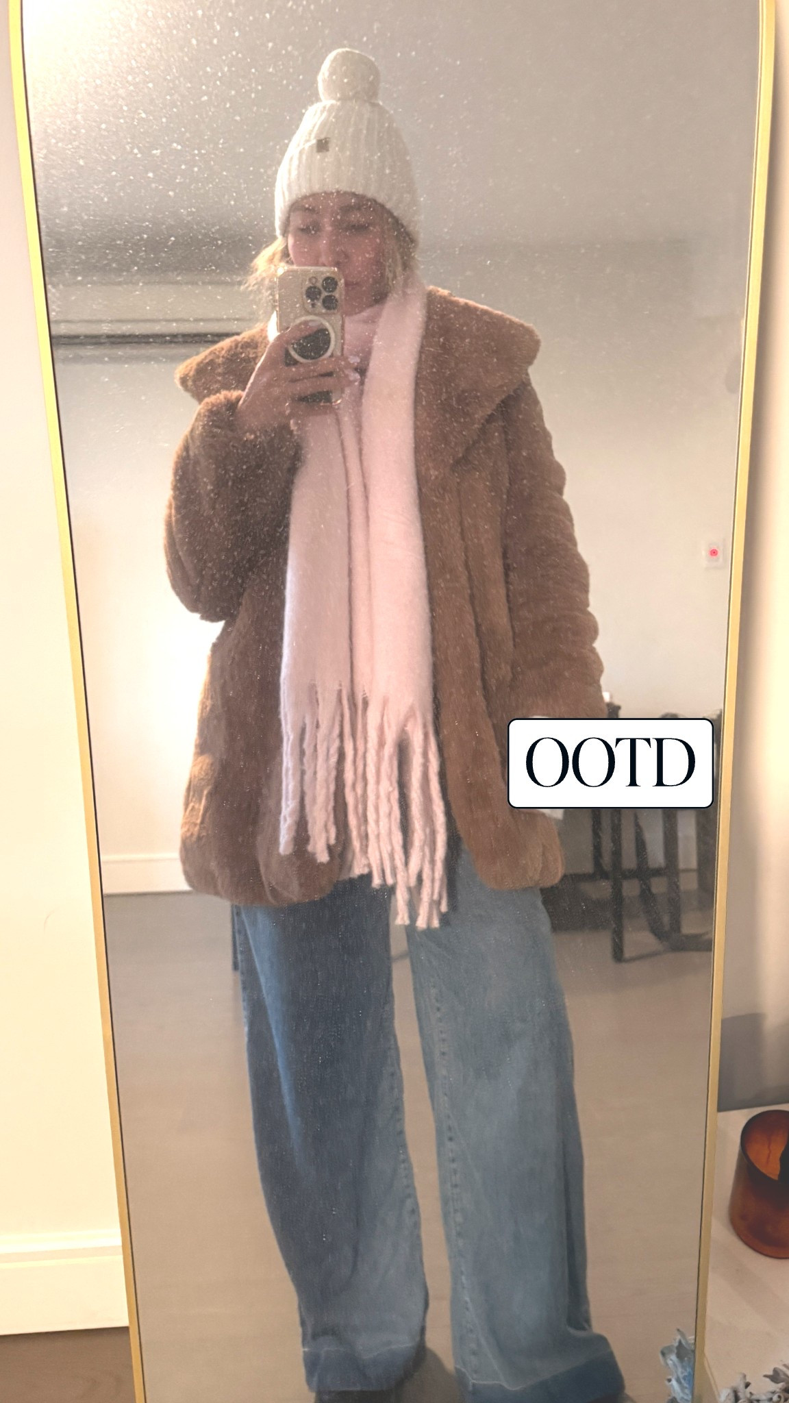 Winter done right 🤍🩷🤎

#LTKootd #LTKdayinmylife #LTKSeasonal