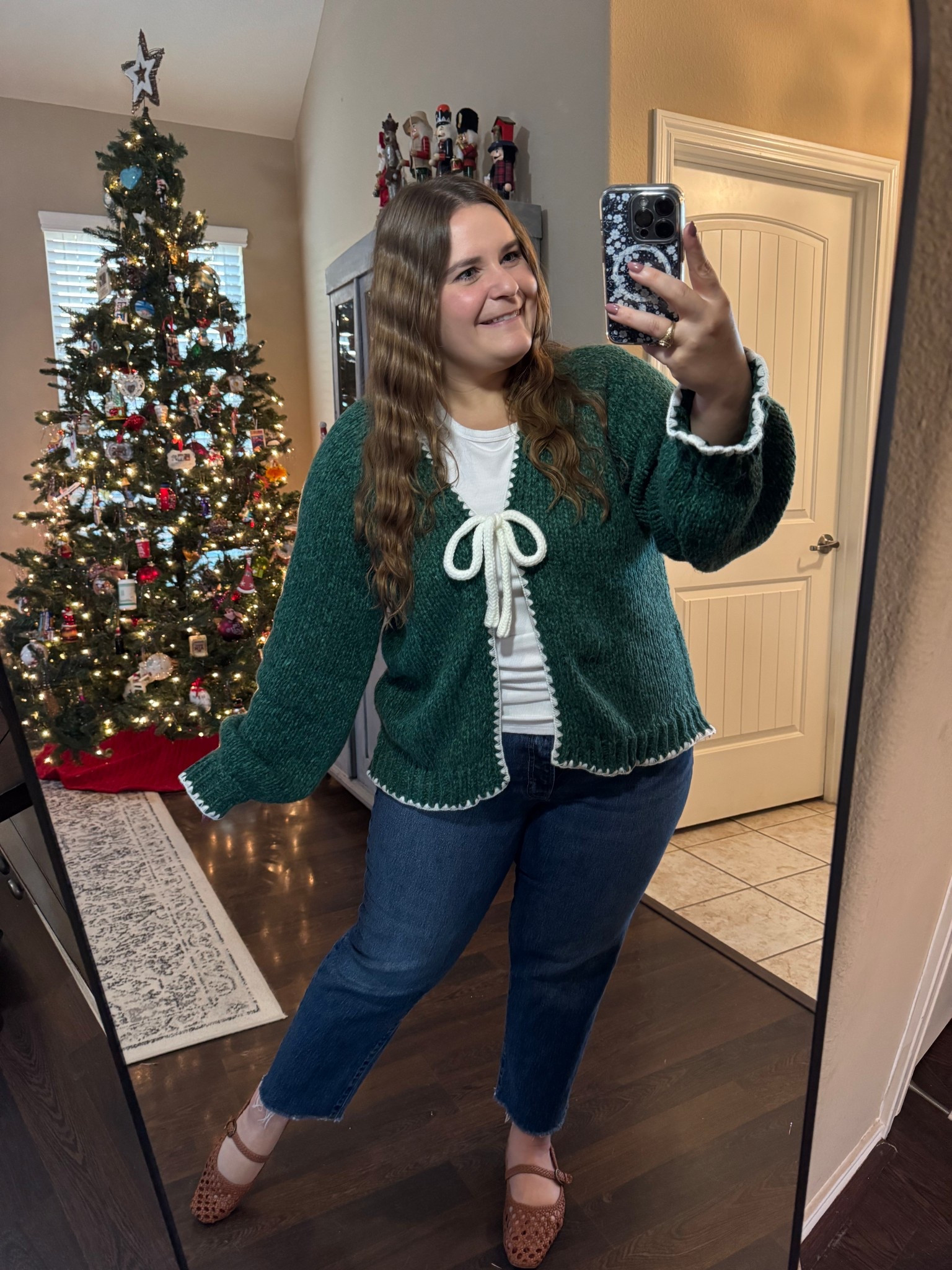I’m obsessed with this cardigan! The green is perfect for the holidays! It does run small so SIZE UP! I’m wearing a 3xl and normally order a 2XL. 

#LTKSeasonal #LTKPetite #LTKPlusSize