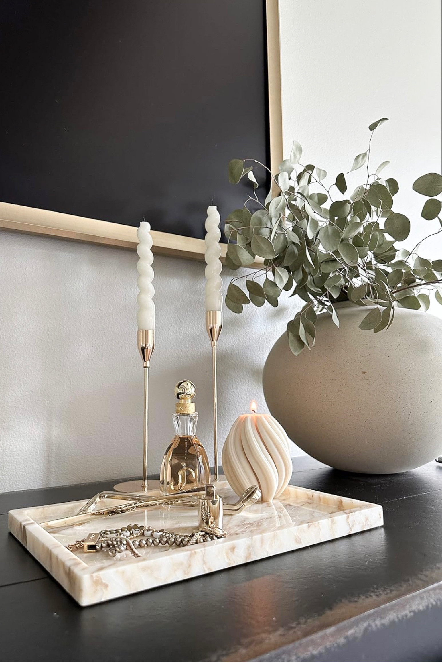 Gorgeous neutral home decor finds - perfect for the winter season!

Home  Home decor  Neutral Home  Home finds  Marble  Marble tray  Candlestick holders  Candle  Vase  Faux florals 

#LTKSeasonal #LTKfindsunder100 #LTKhome