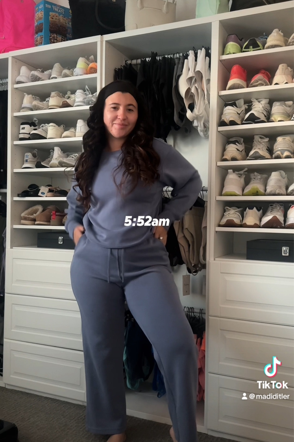 Comfy matching sets 🩷

#LTKSeasonal #LTKGiftGuide #LTKHoliday