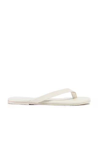 TKEES The Boyfriend Sandal in Cream from Revolve.com | Revolve Clothing (Global)