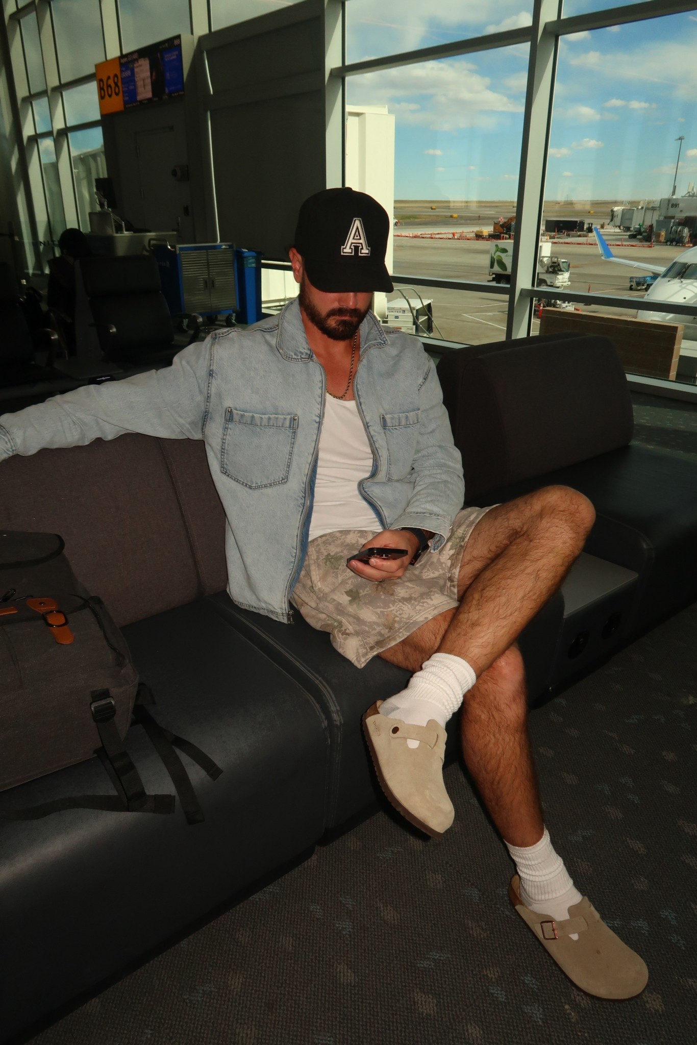 Men’s travel look, men’s airport outfit 

#LTKootd #LTKTravel #LTKMens