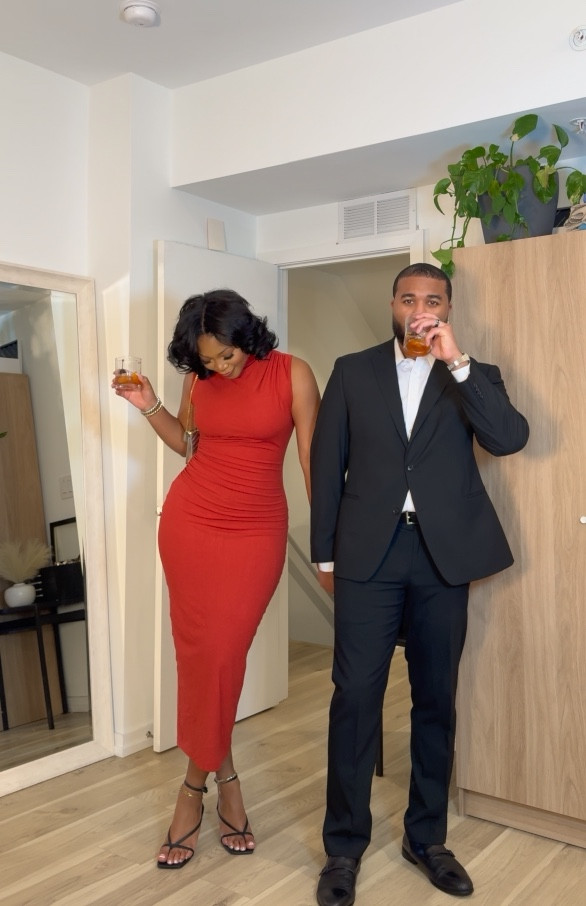 In loveeee with this shapewear AND this dress. Loved how it all came together for date night!! 😍 perfect for every season too so I’ll be getting more colors for spring! 

5’9 | 200 lbs | wearing a large in the dress and shapewear in “medium-large"

#LTKfindsunder50 #LTKstyletip #LTKmidsize