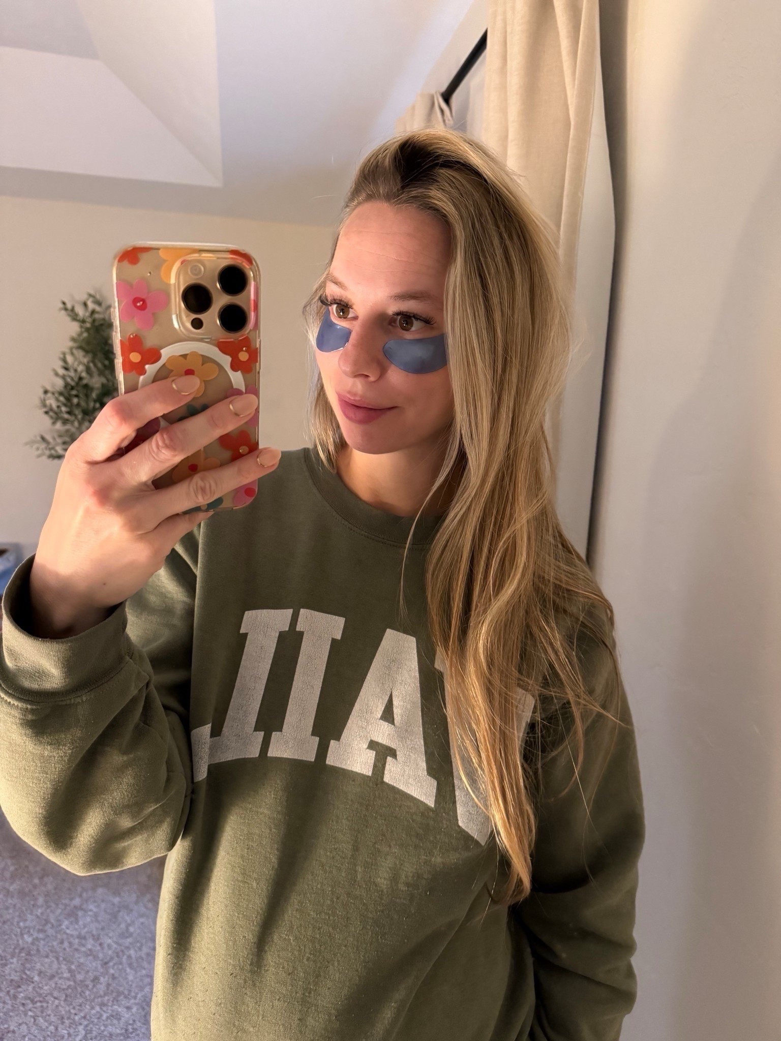 These eye patches are a life saver in colder months! 
I put them on after my cleansing balm/moisturizer and let them sit while I’m making my coffee and doing my morning routine. 
Usually 15-30min if I have the time. 


#LTKBeauty #LTKmomlife #LTKselfcare