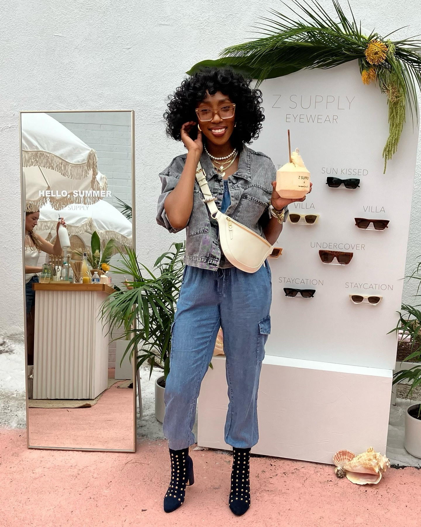 I just realized I never shared my outfit from the @zsupply x @swirlboutique Summer Party 🎉

I had on a set from @zsupply (I’m going to have to share the top better later)
Jacket- bought it at @rossdressforless I believe (have had it forever!!)
Glasses- @amazon 
Bag- @bananarepublic 
Jewelry- @melindamaria_jewelry (get 10% off with code TIFFANY)

.
.
.
.
.
.
.
.
Z Supply Summer Collection, Style of the day, what I wore, how to style, fashion blogger, fashion model