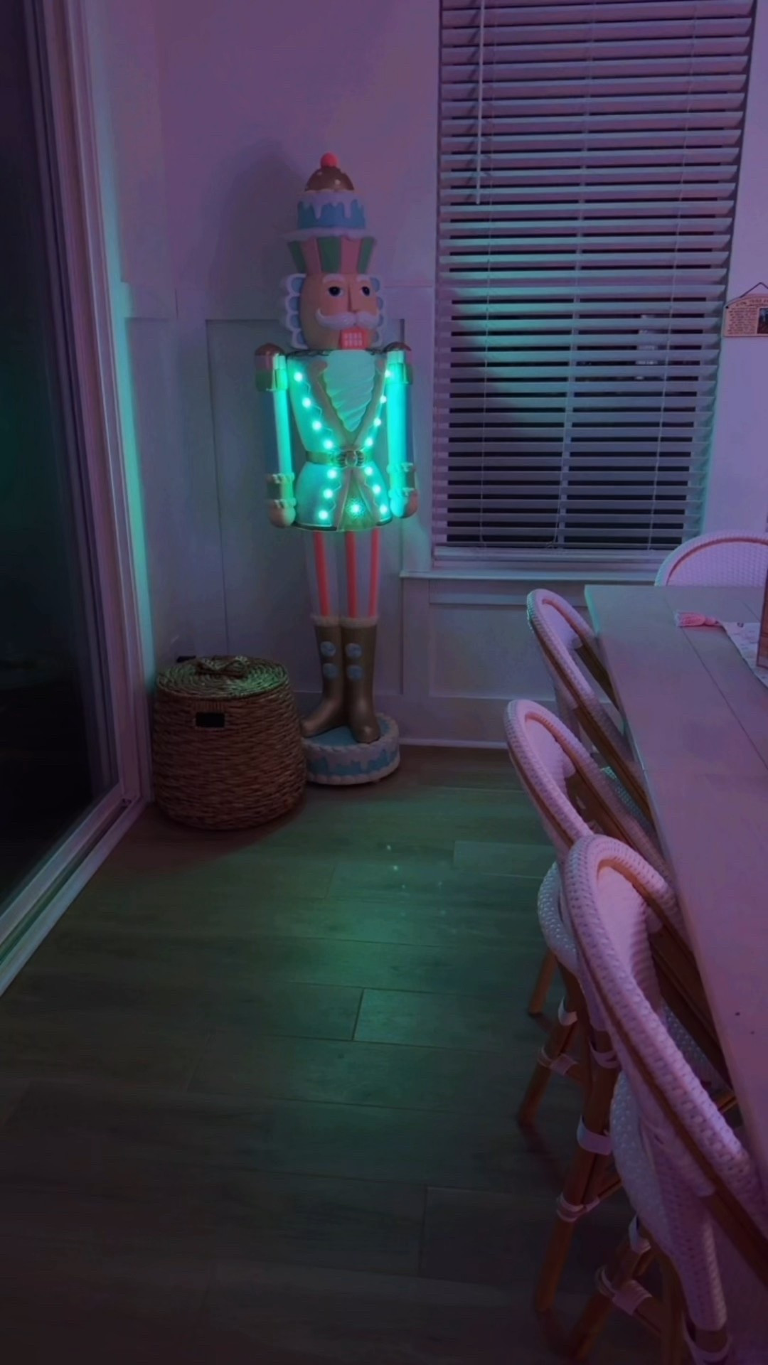 Candy Christmas tree

#LTKHoliday #LTKCyberWeek #LTKGiftGuide