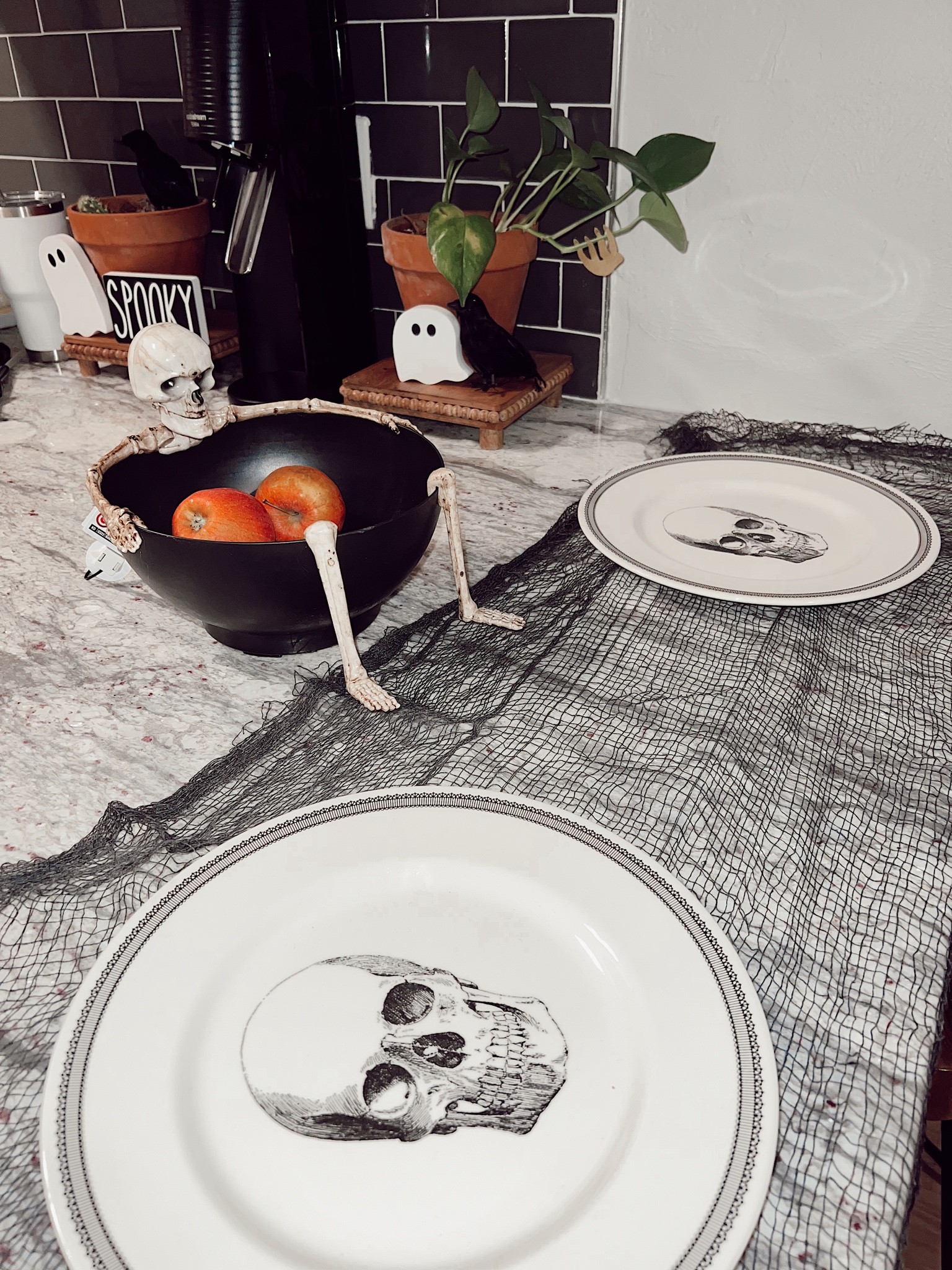 🎃Counter top Halloween Decor🎃

#LTKSeasonal #LTKhome #LTKfamily