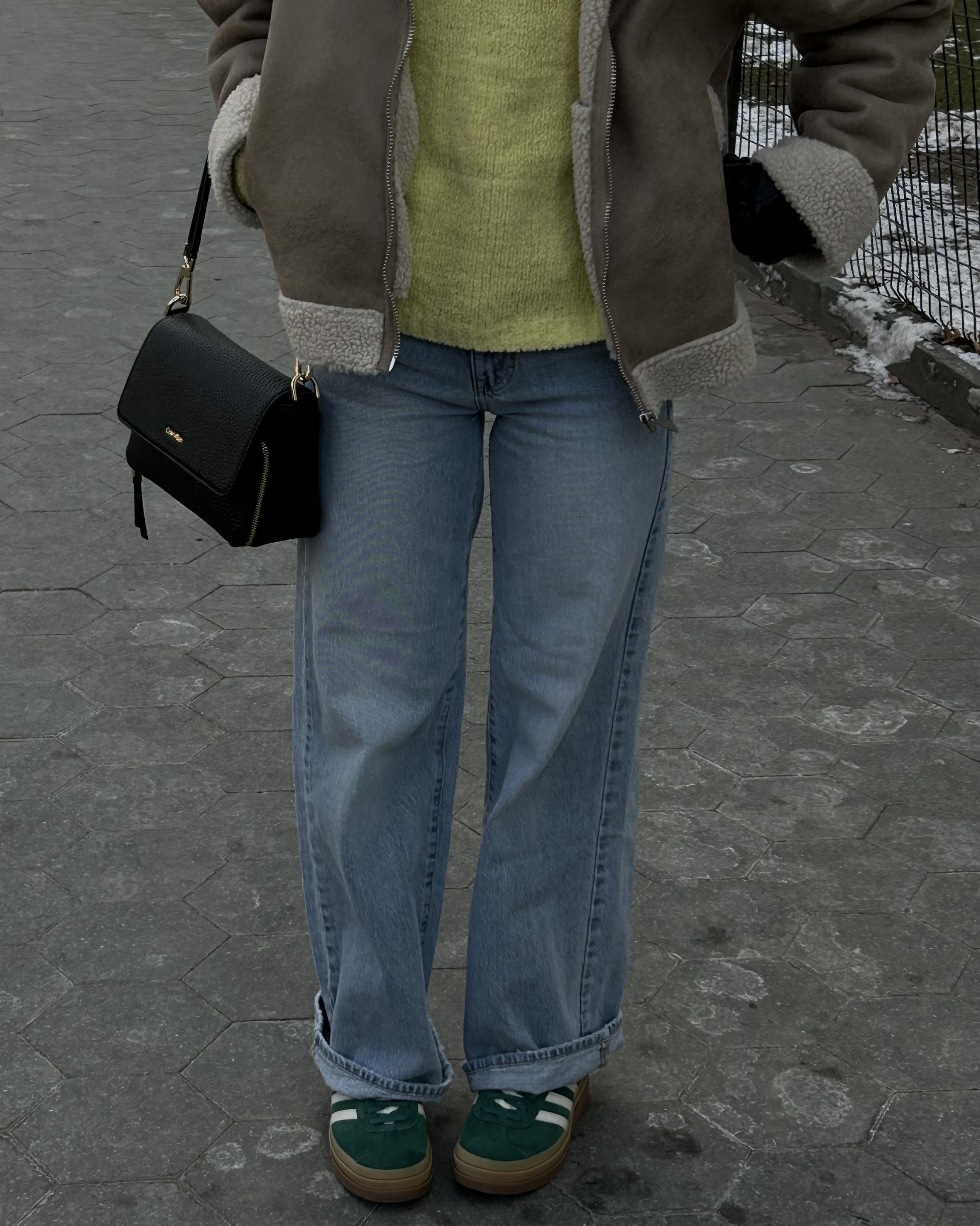 casual outfit roundup 

#LTKGiftGuide #LTKHoliday #LTKdayinmylife