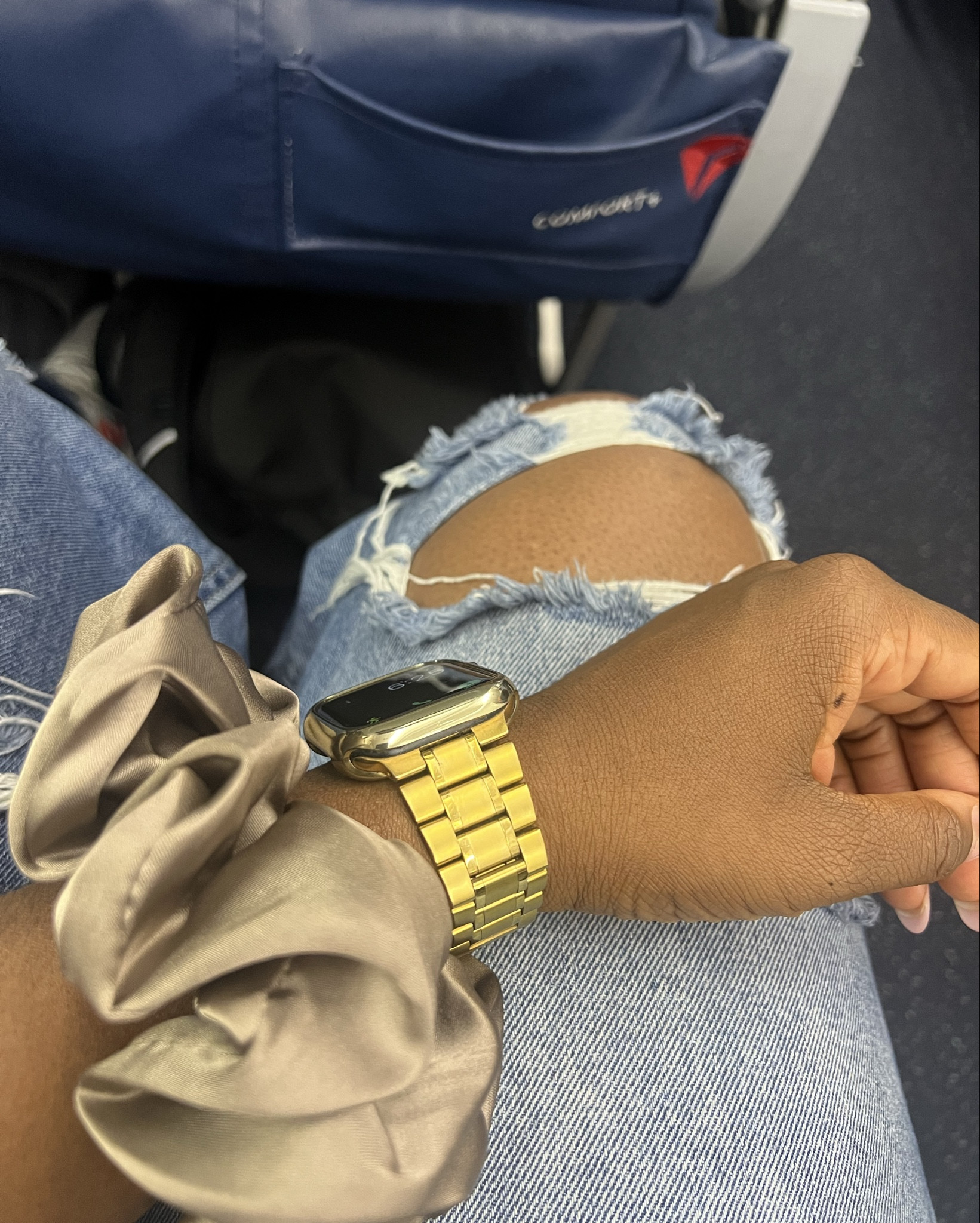 Gorgeous gold Apple Watch band! Super stylish and perfect for adding elegance to any outfit! 

#LTKFindsUnder100 #LTKStyleTip #LTKFindsUnder50