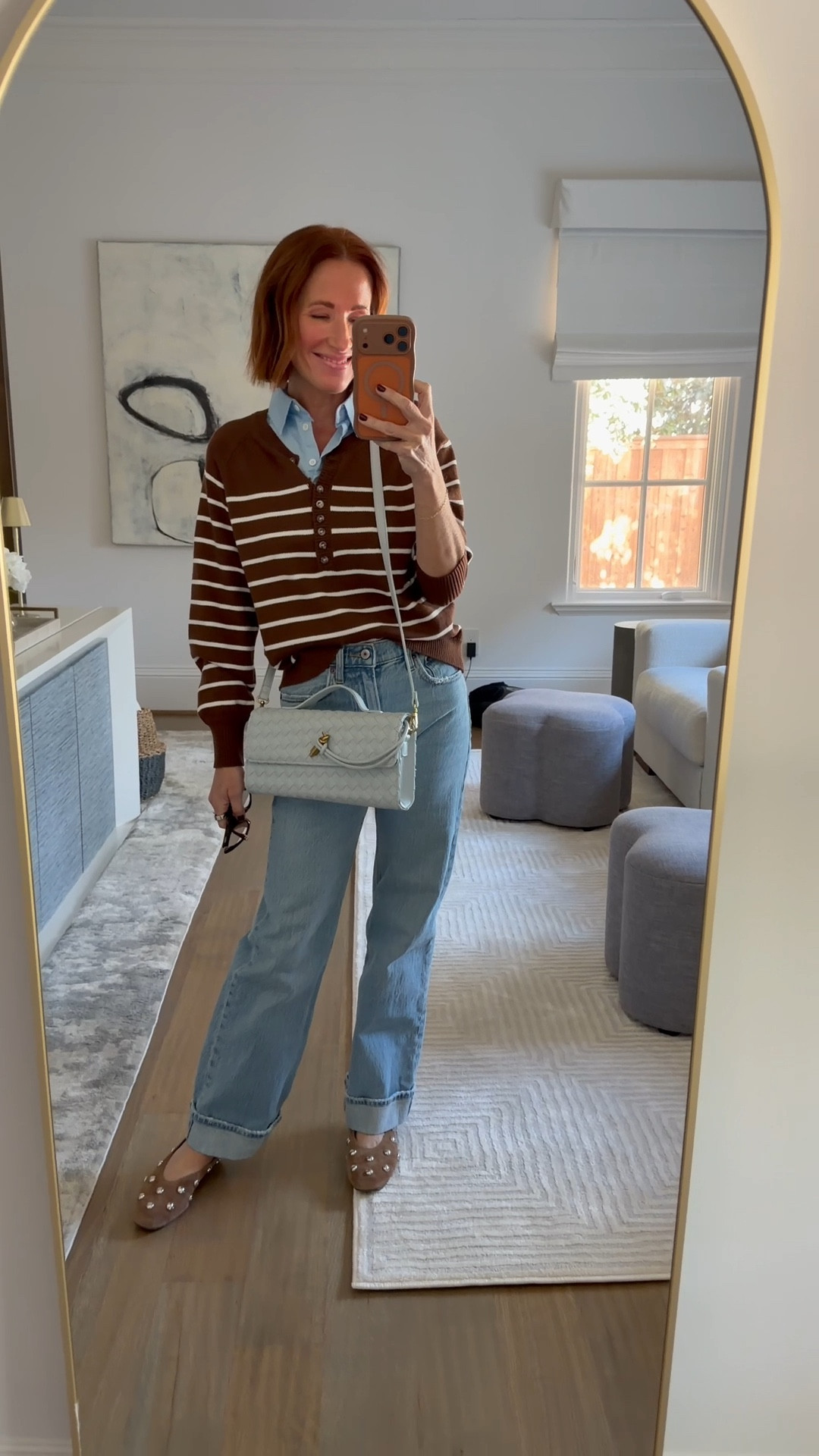 Classic fall layers I’ll never get tired of 🤎
Brown striped sweater and collared dickie (both Amazon), straight-leg jeans (Abercrombie), studded mules (Madewell), and a crossbody (Amazon) that ties it all together.
Effortless, polished, and perfect for errands, lunch dates, or school pick-up days.

Shop the full look below ⬇️
#falloutfitideas #momstyleinspo #targetfashionfinds #abercrombiestyle #madewellstyle #casualchic #everydaystyle #outfitinspiration #neutralstyle #capsulewardrobe

#LTKOver40 #LTKootd #LTKPetite