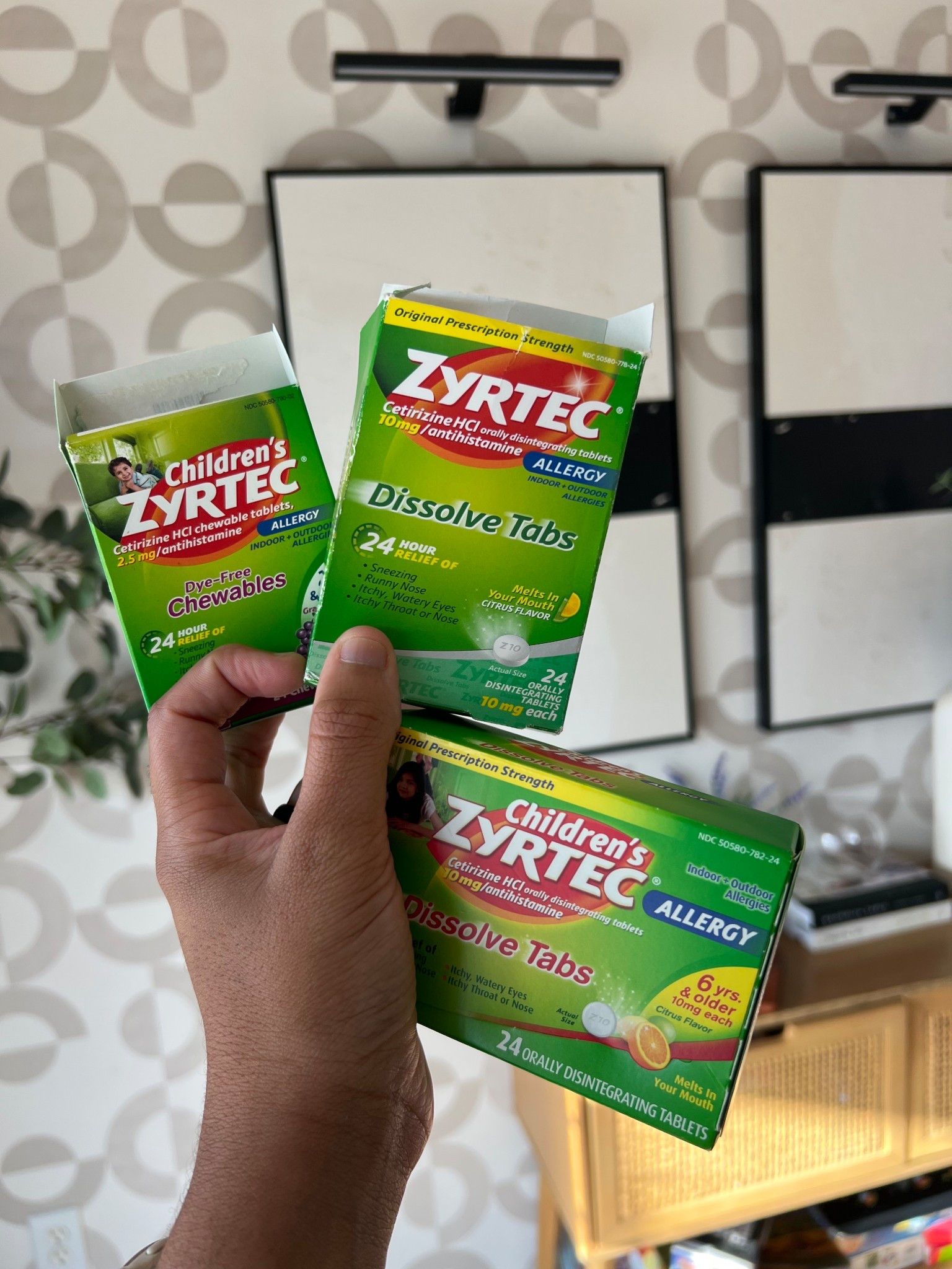 Zyrtec has been my bestfriend the last couple of months allergy season is crazy. 

Allergy’s, Zyrtec, Spring 

#LTKdayinmylife #LTKmomlife