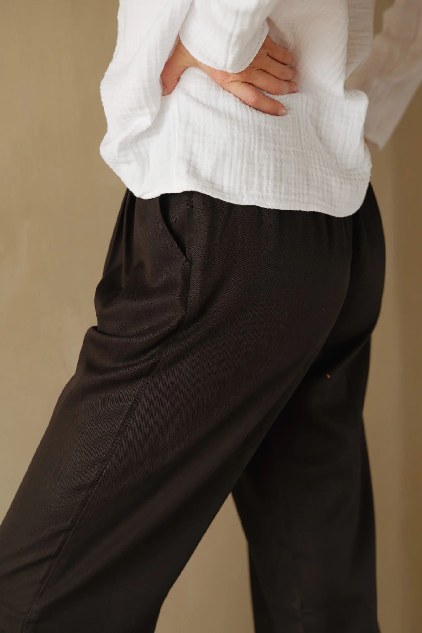 The Pleated Trouser | DONNI.
