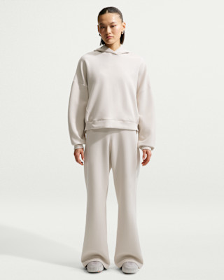 Nike 24.7 ImpossiblySoft Women's Dri-FIT High-Waisted Loose Flared Pants | Nike (US)