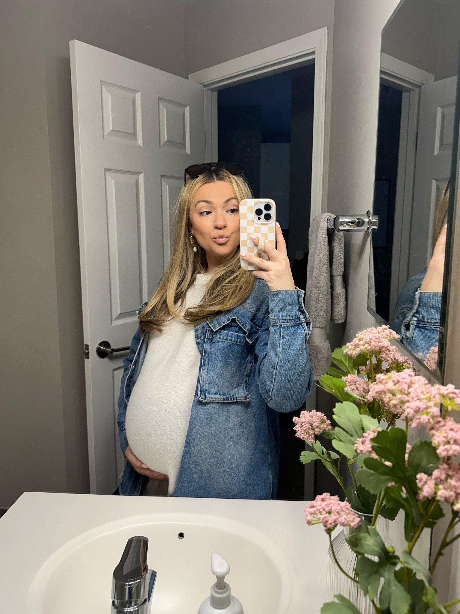 Maternity

#LTKfindsunder100 #LTKfamily #LTKbump