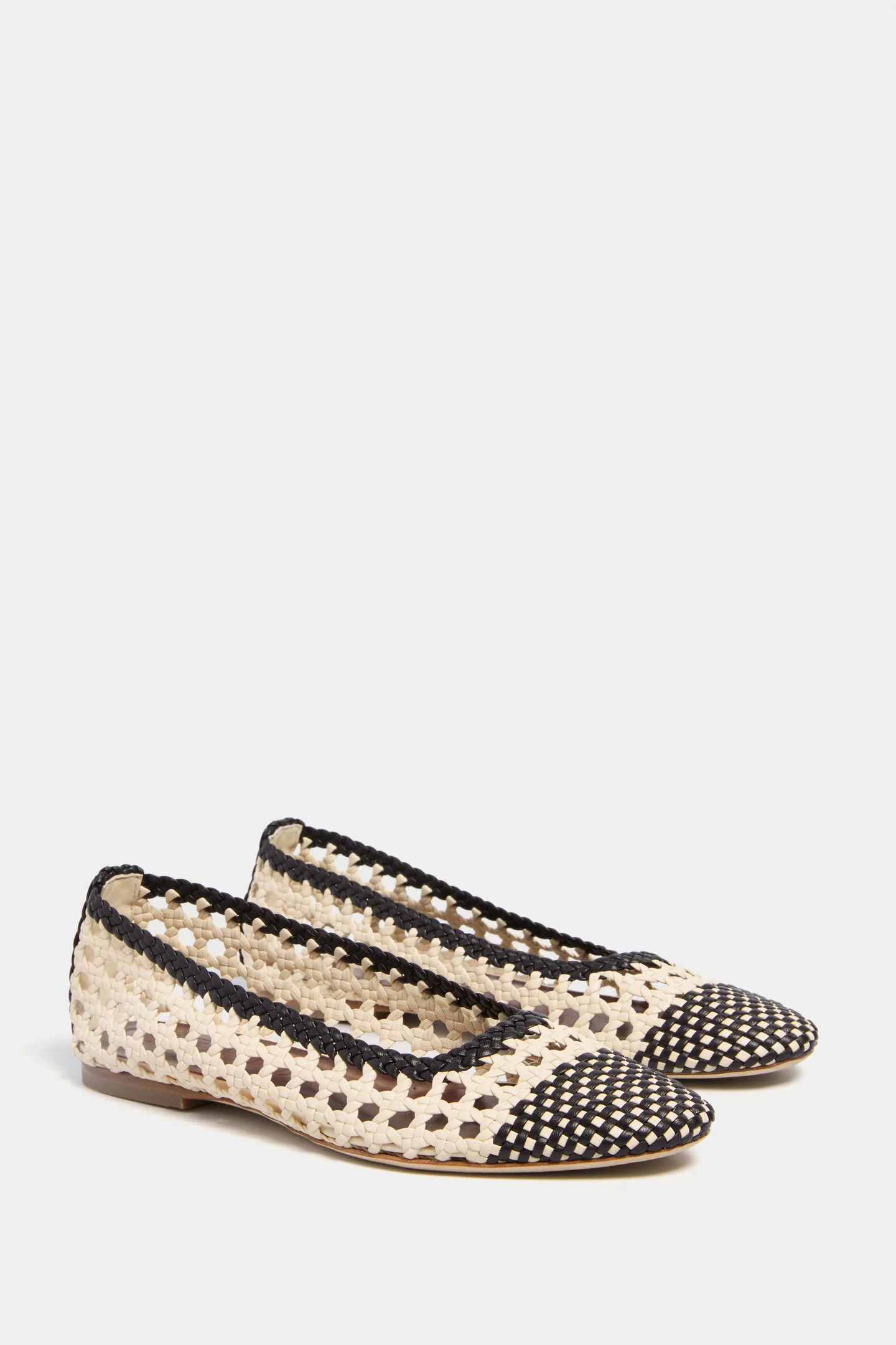 Cream and Black Nell Crochet Ballerina | Tuckernuck (US)