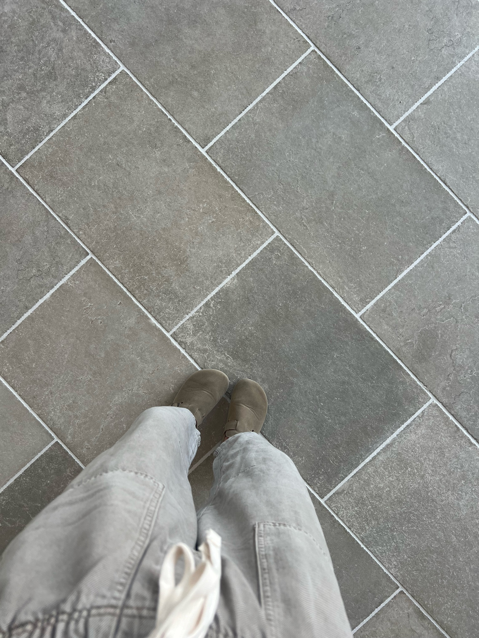 Just snagged these comfy barrel leg, tie-waist pants for $47! I’m wearing an XS in the color frosty morning. 

#LTKfindsunder50 #LTKfindsunder100 #LTKsalealert