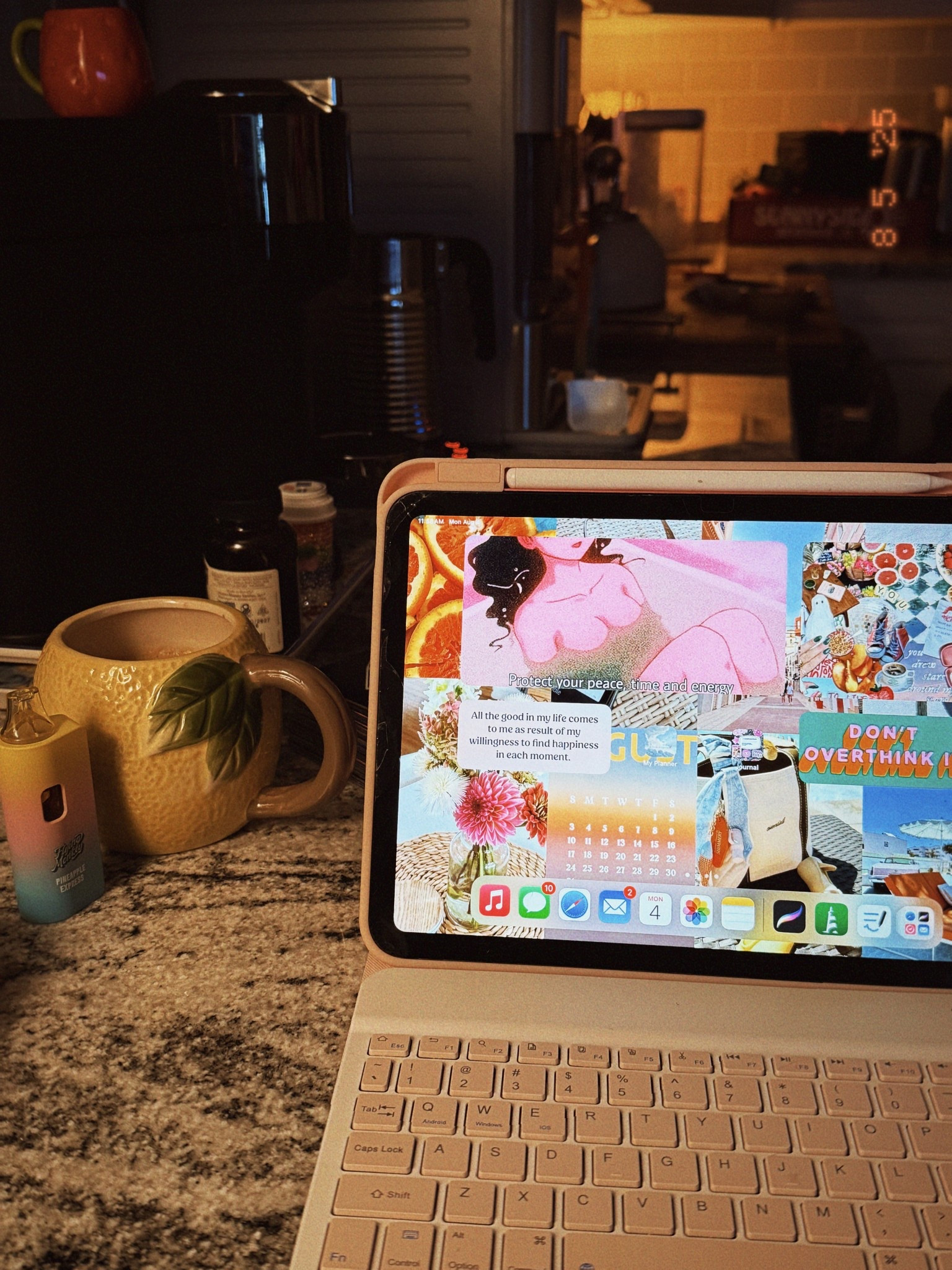 ✨Morning Reset Vibes✨
My kitchen might be chaotic, but my iPad aesthetic is on point 😌🍊
This is your sign to romanticize your back-to-school mornings with cozy drinks, digital planning, and a soft start to your chaos.

🫖: Lemon mug for my magic potion (aka coffee)
🍑: iPad dashboard = digital therapy
💨: Little vape, little peace
📆: Soft girl planner season is OPEN

Shop my faves for a dreamy digital + cozy chaos morning 💻☕
#LTKhome #LTKbacktoschool #iPadAesthetic #RomanticizeYourLife #MotherOfChaos #SoftStart

🛍️ Shop the look:
– iPad Air + Magic Keyboard
– Aesthetic iPad dashboard (digital planner vibes)
– Strawberry lemonade Elf vape
– Ceramic lemon mug (cozy kitchen girl edition)
– Soft girl wallpaper pack (available on Etsy soon 👀)
– Morning affirmations widget (you need one)
– Alani Nu or Celsius for stoner Pilates mom fuel 🍒

#LTKSeasonal #LTKFindsUnder50 #LTKHome