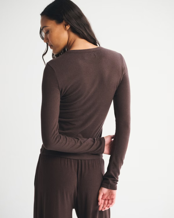 Women's Long-Sleeve Cozy Lounge Knit Tee | Women's | Abercrombie.com | Abercrombie & Fitch (US)