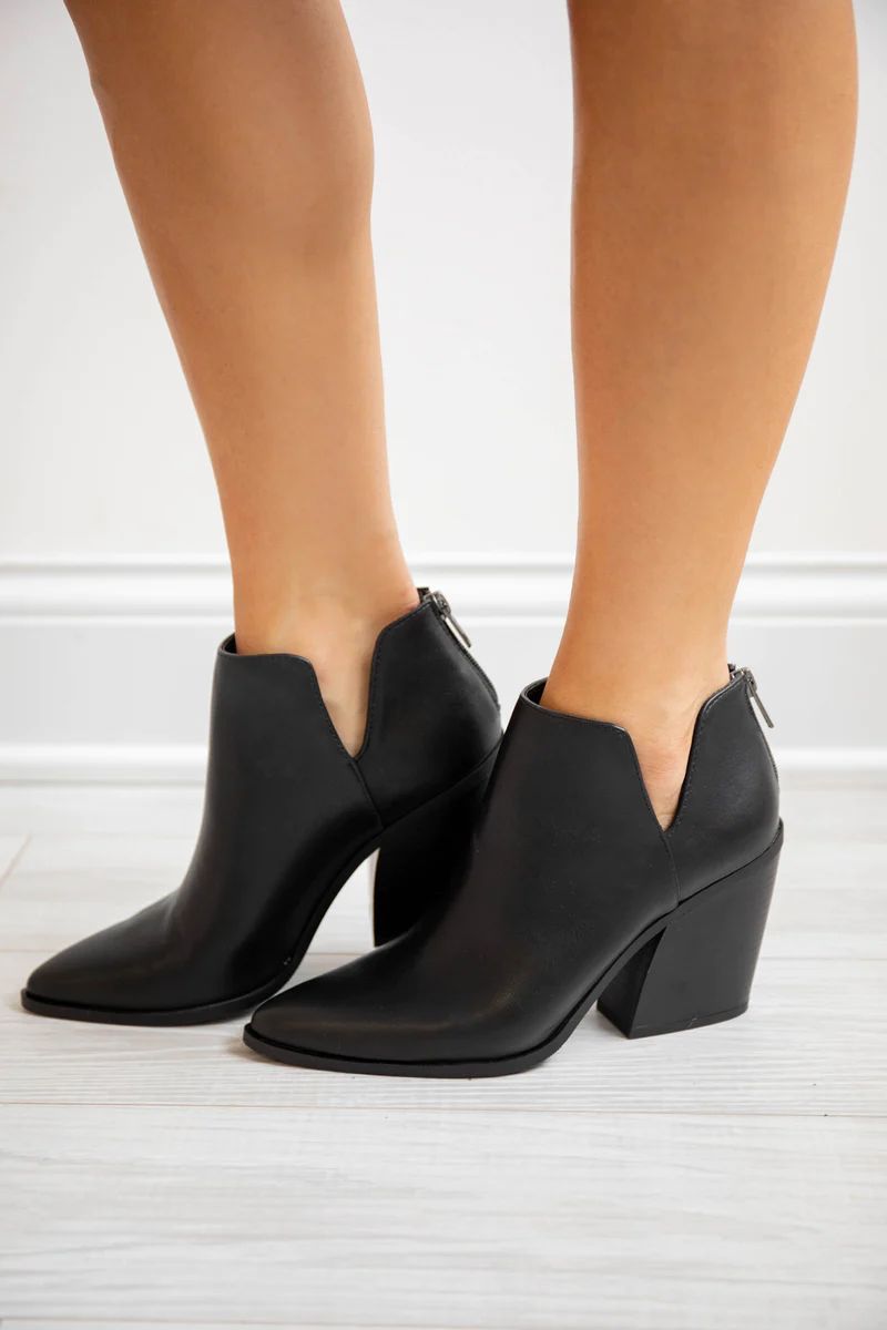 Bonnie Leather Black Booties | The Pink Lily Boutique