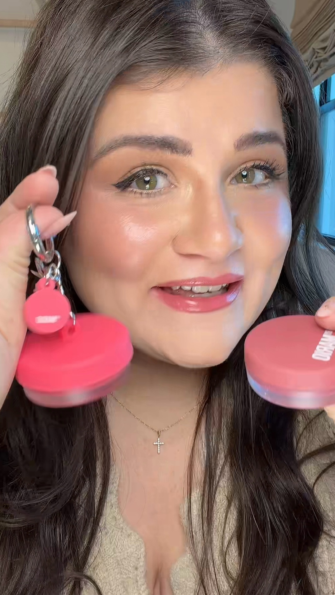 Spilling alllllll the tea on the BRAND NEW Makeup By Mario Jelly Jar lip & cheek balms ✨💋 spoiler alert… I love them. Grab 2 and get a free silicone keychain holder only on TikTok for a limited time! #makeupbymario #blush #dewymakeup #newmakeup #lipbalm @Makeup By Mario 

#LTKBeauty