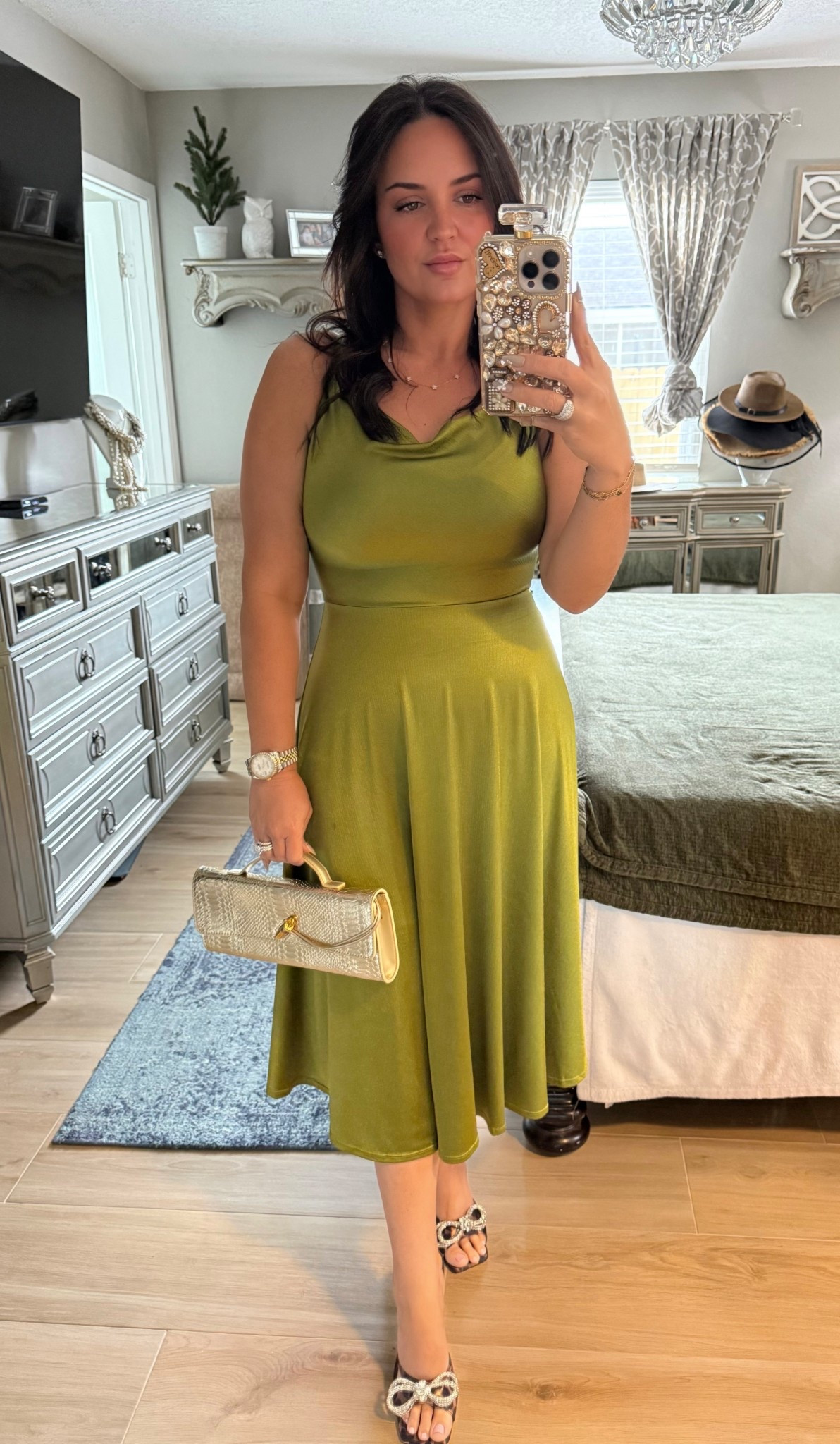 It’s giving spring and summer all in one. Resort wear? Yea.. 👏🏼👏🏼 definitely take this one along with you! 
Use my codes:
jenna15 — 15% off $120+
jenna20 — 20% off $150+

Comment SHOP for the link ⬇


#LTKgrwm #LTKSaleAlert #LTKmomlife