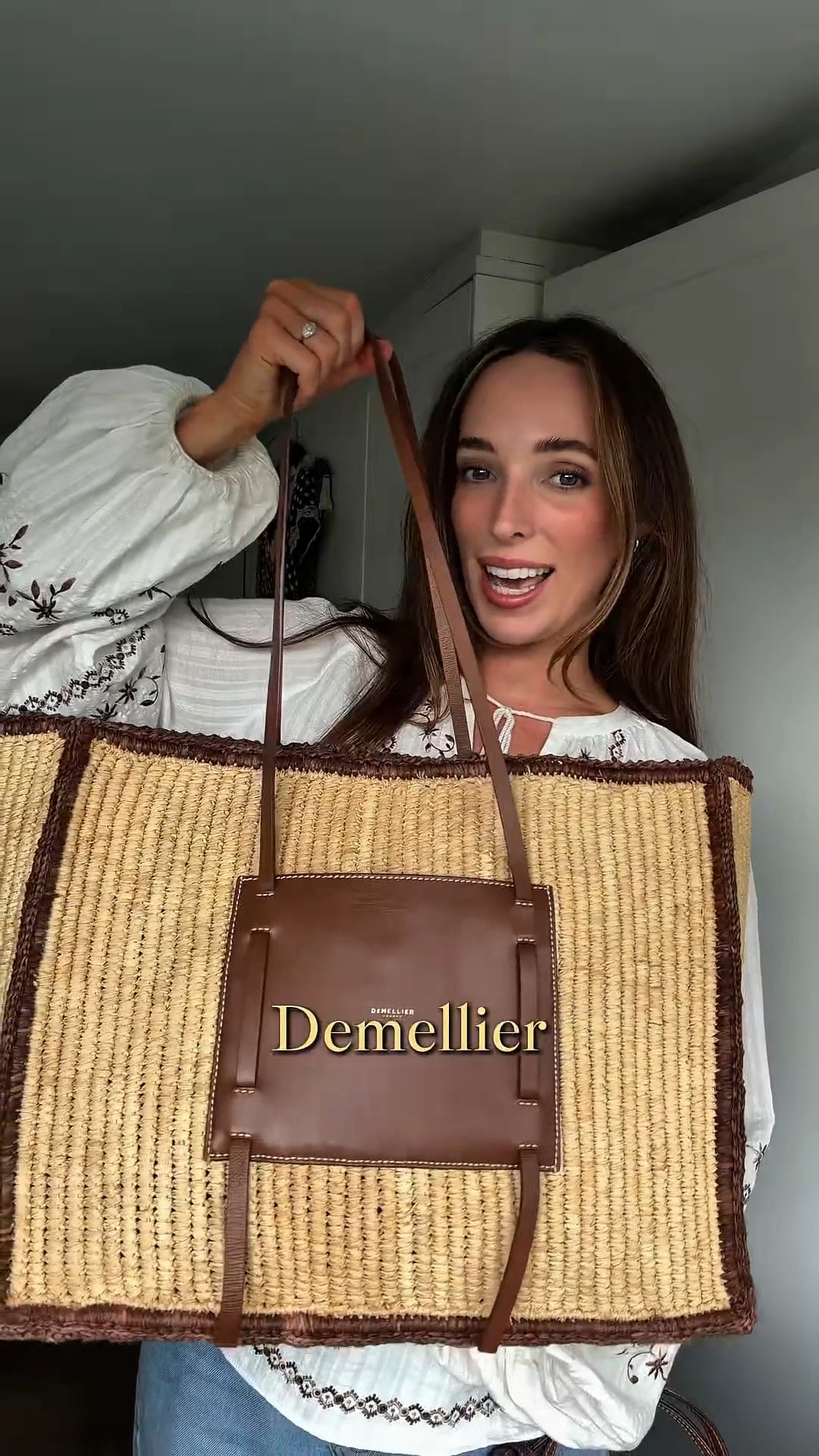 4 of my favourite basket bags for summer 👜 Which style is your favourite? 💼
@demellierlondon capri bag 
@polene_paris Cyme raffia
@sezane Faro bag 
@etsy basket bag 
.
.
.
.
.
.
#demellierlondon #polene #sezanelovers #sezane #basketbag summer bag, summer basket bag, beach bag, raffia bag, summer beach bag, Polene summer bag, demellier summer bag, Sezane basket bag,