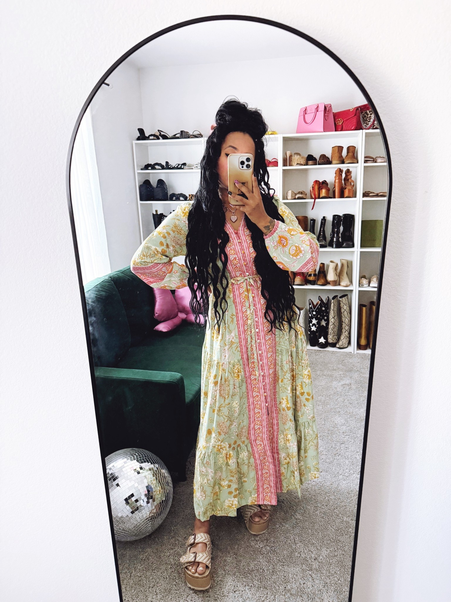 the pastely mint color of this dress with the floral printttt + the draw string waist all the yes’s and all the thumbs up from me 🌸🌾 
code: JULESNICHOLSSS to save 🫶🏾
#bohodress #springstyle #springdress

#LTKootd #LTKSeasonal #LTKFestival