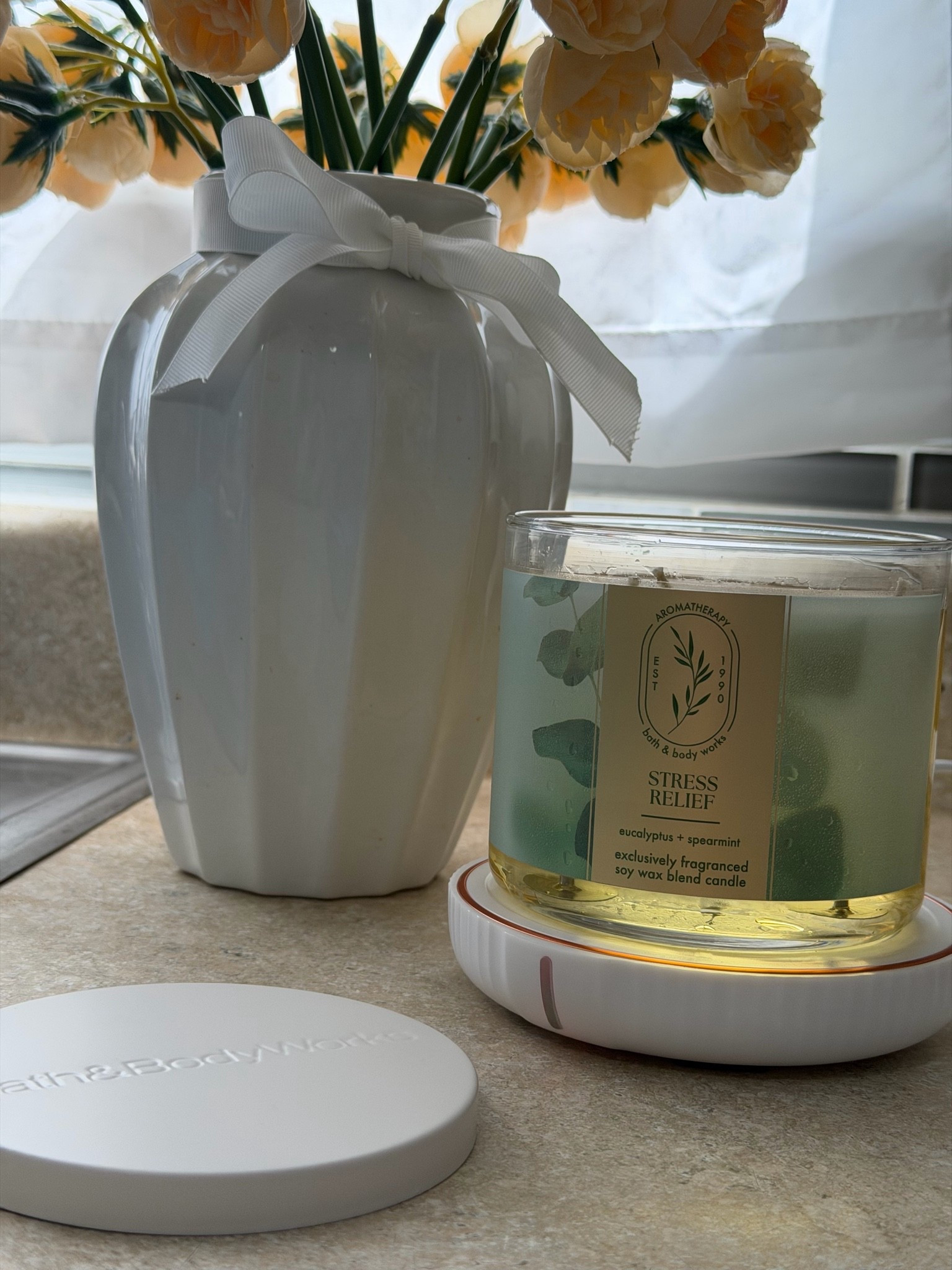 Transform your space with the soothing aroma of Bath & Body Works Eucalyptus Spearmint Candle. Perfect for any room, this fragrance will bring a refreshing scent and warmth to your home. Linked below for you!🫶 #HomeAroma #Relaxation #BathAndBodyWorks

#LTKHome #LTKSaleAlert