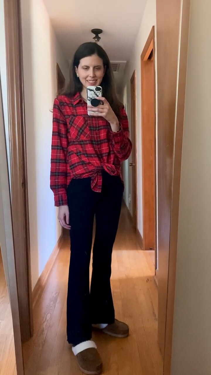 Casual plaid outfit ❤️

Holiday outfit, holiday party outfit, holiday party, holidays 2023, 2023 holiday outfit, tartan plaid, classic Christmas, classic holiday outfit, classic holiday, classic style, southern style, holiday outfits, holiday party, Christmas party, plaid shirt, work from home outfit, travel outfit 