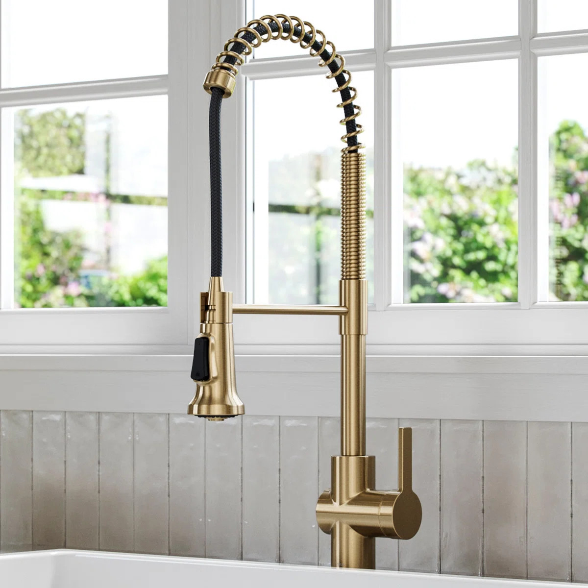 KRAUS Britt Commercial Style Single Handle Pull Down Kitchen Faucet KPF-1691SFACB | Wayfair North America