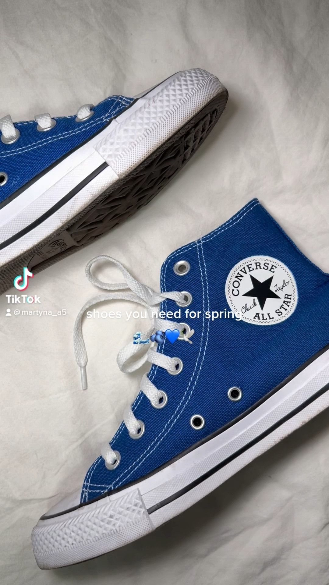 blue converse sneakers 