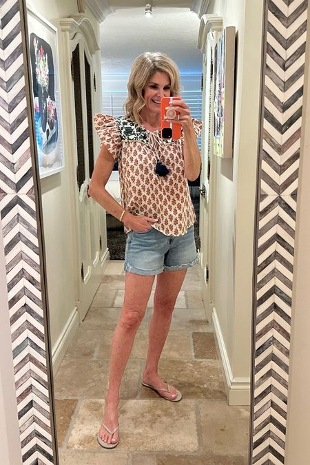 Super cute top for late summer and early fall! Size S. Shorts size 4  

#LTKSeasonal #LTKstyletip #LTKunder100