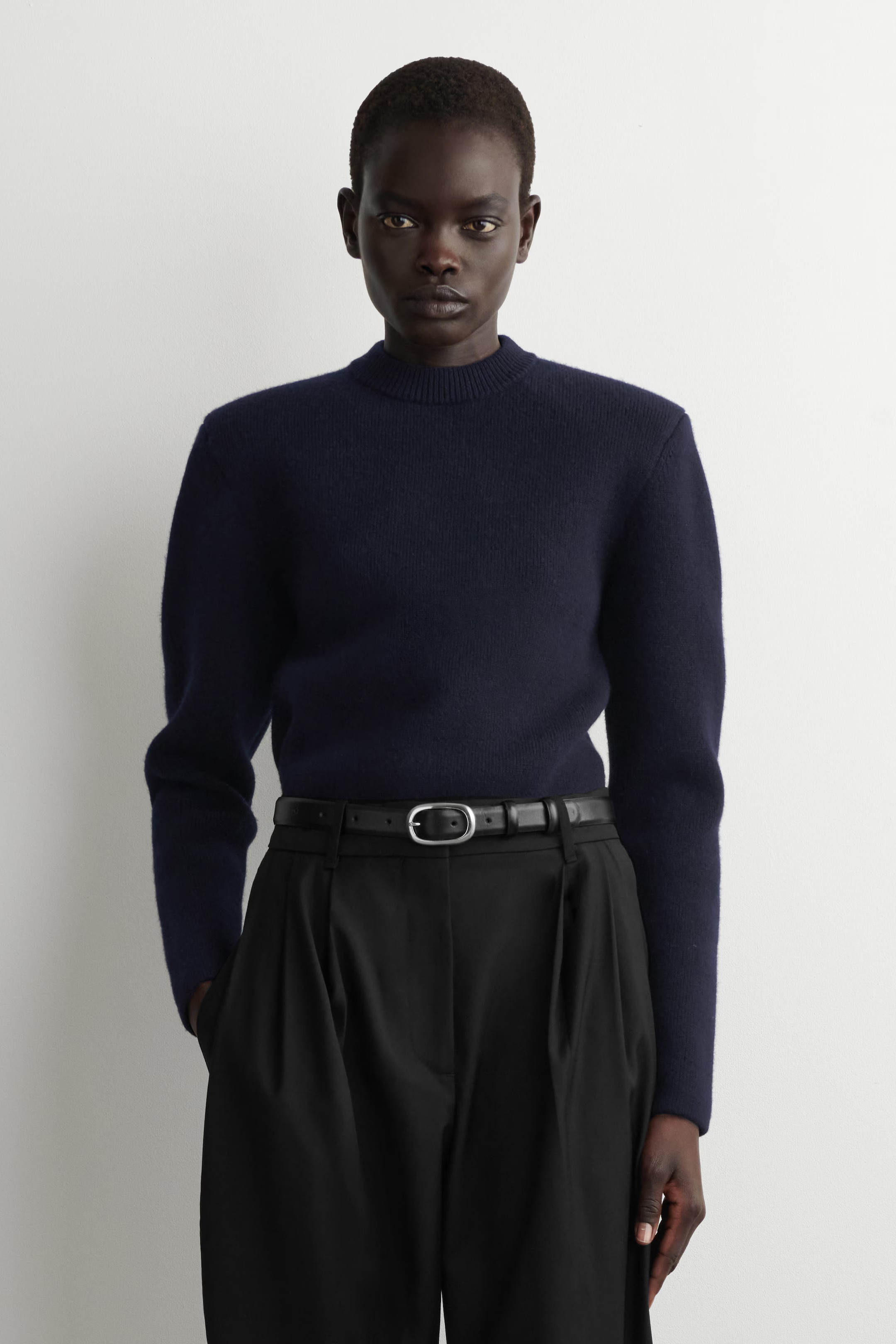 SCULPTED-SHOULDER MERINO WOOL SWEATER - NAVY | COS US | COS (US)