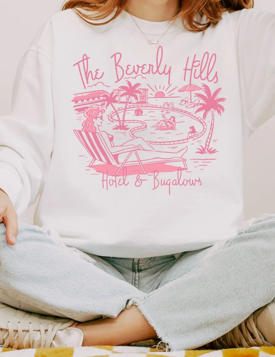 Graphic Beverly Hills Hotel and Bungalows Sweatshirt Quirky - Etsy | Etsy (US)